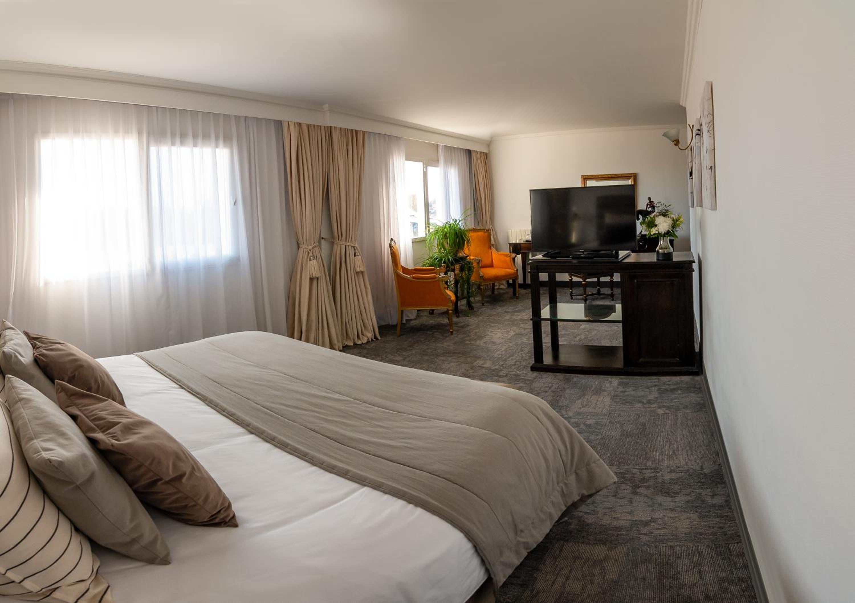 Junior Suite