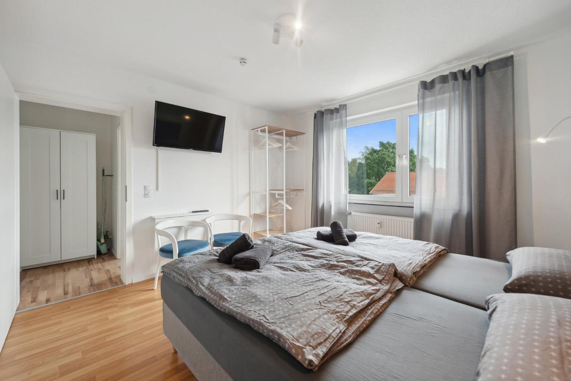 Two-Bedroom Apartment photo 2