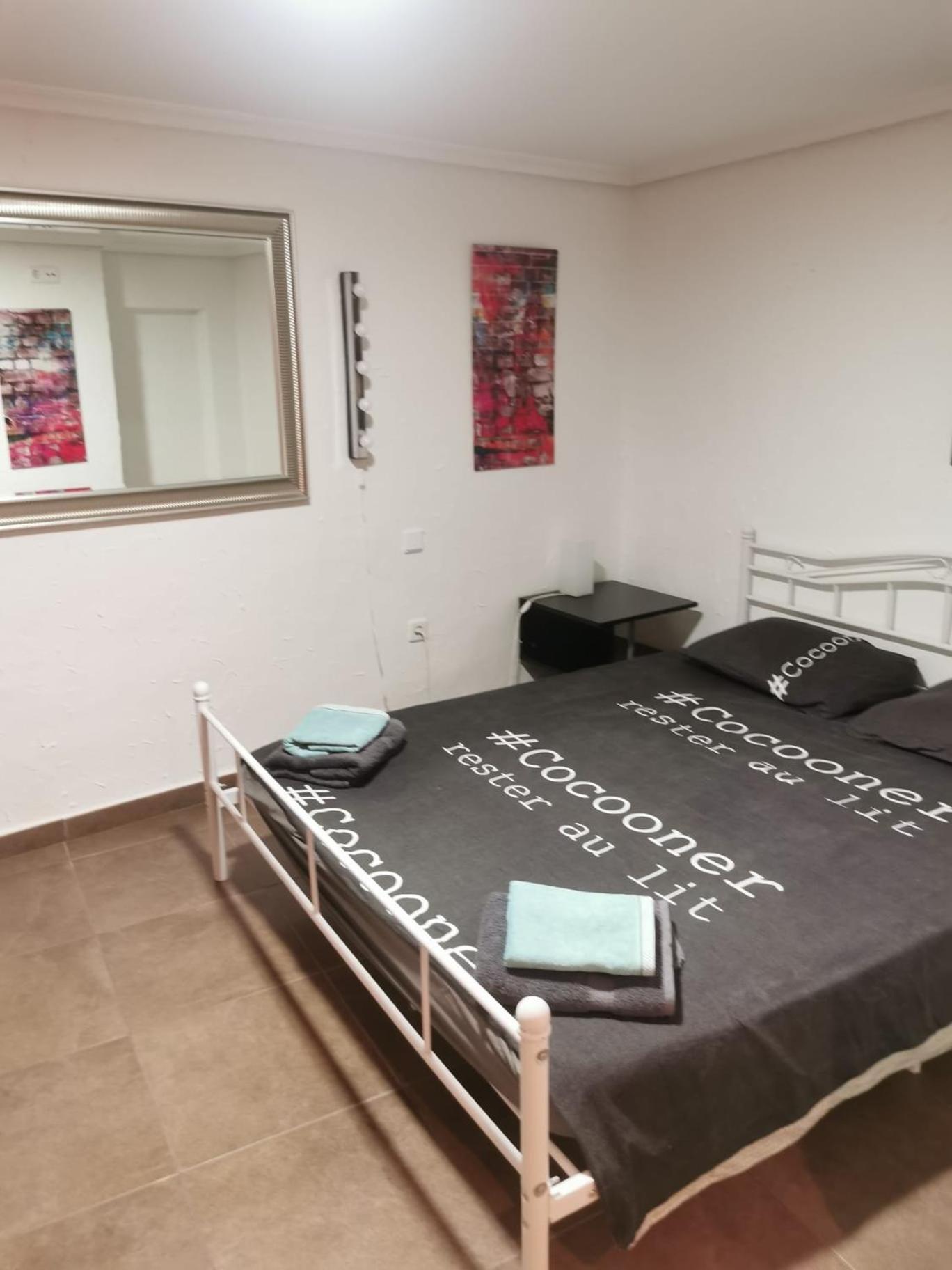 Apartment - Photo 22