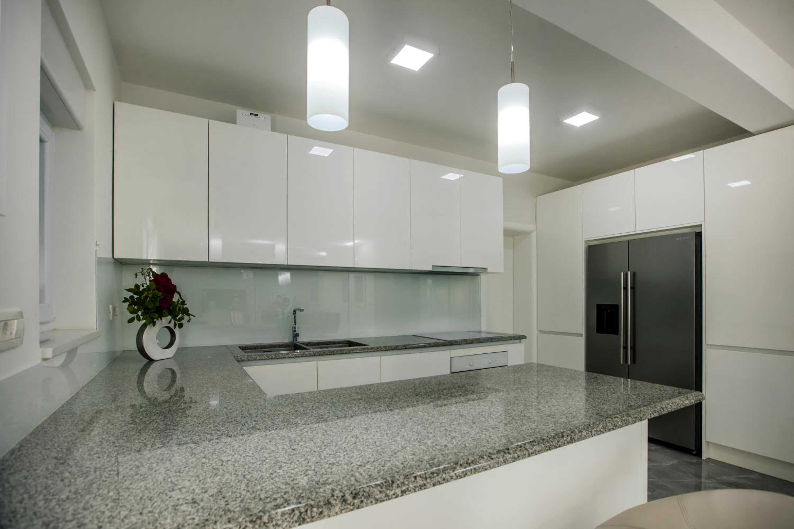 Villa photo 2