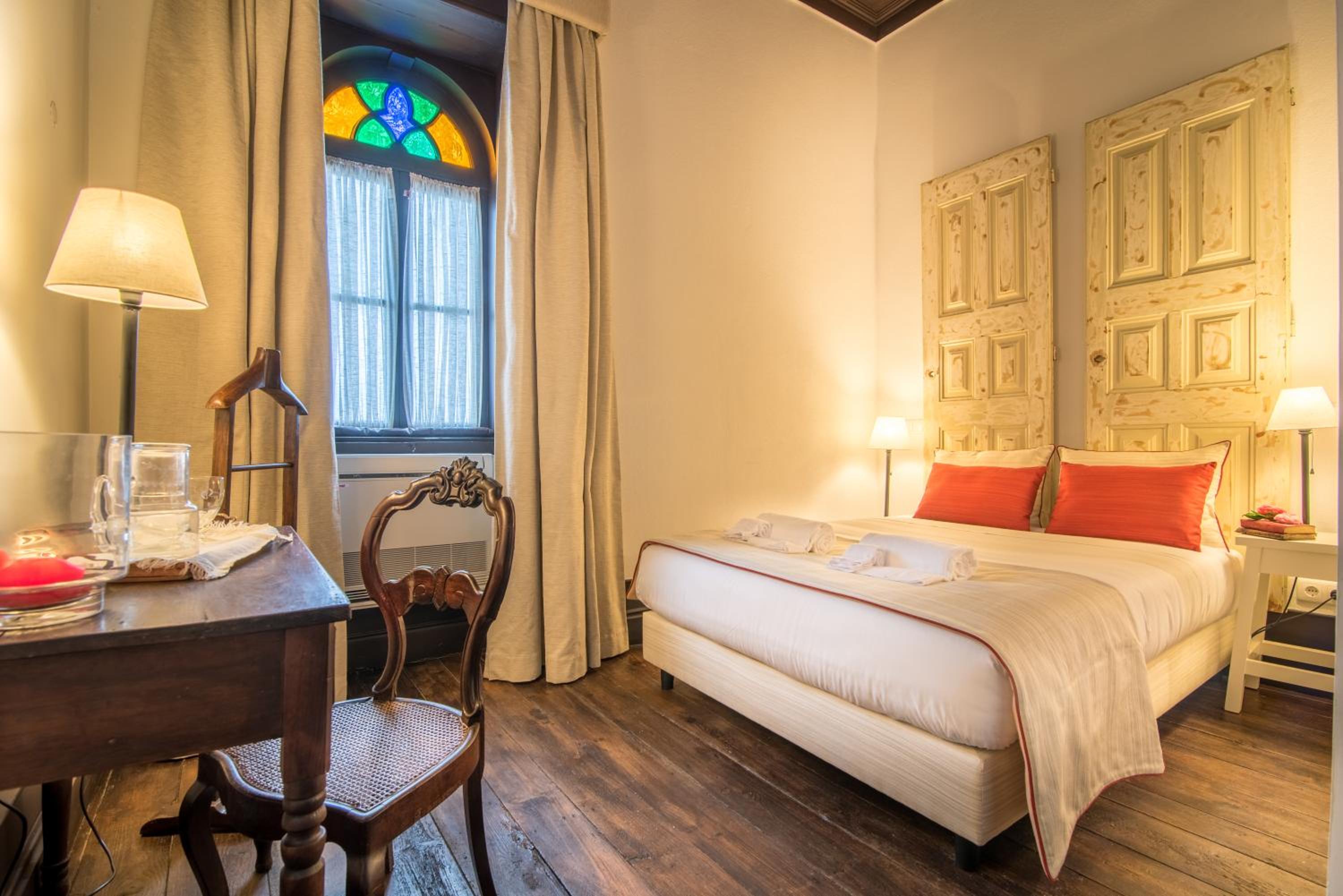 Double or Twin Room photo 2