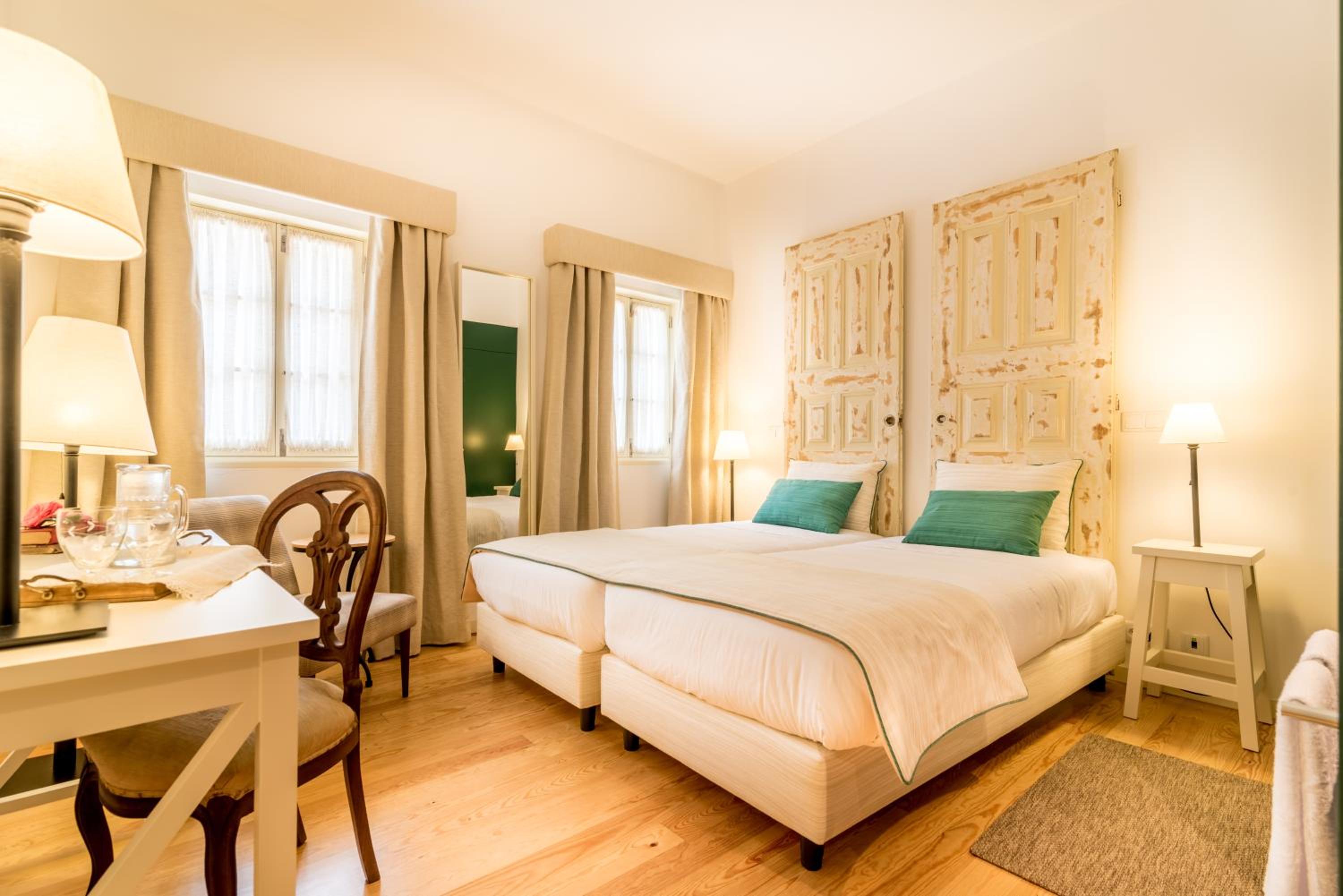 Double or Twin Room photo 3