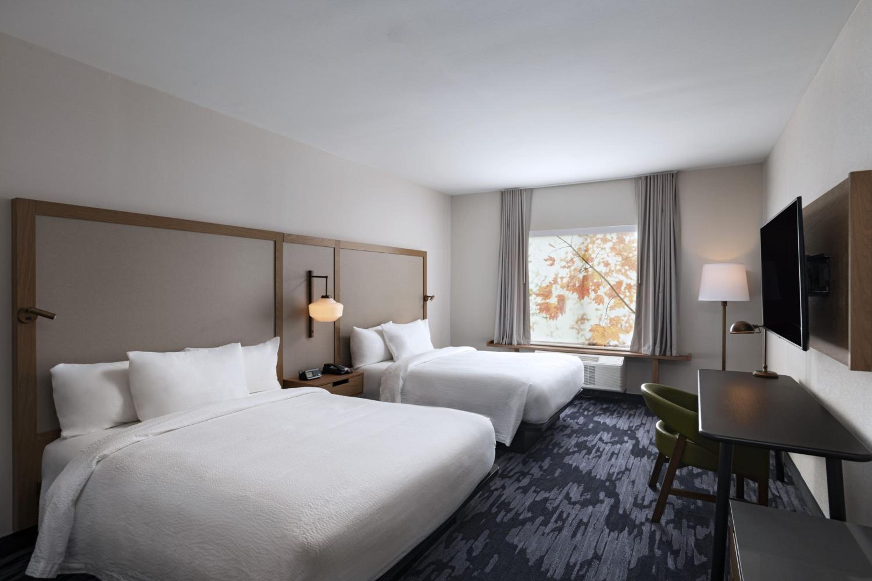 Double Queen Room - Photo 2