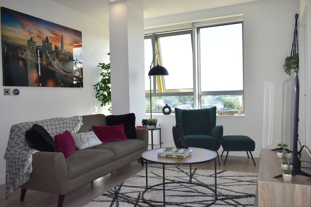 Two-Bedroom Apartment photo 1