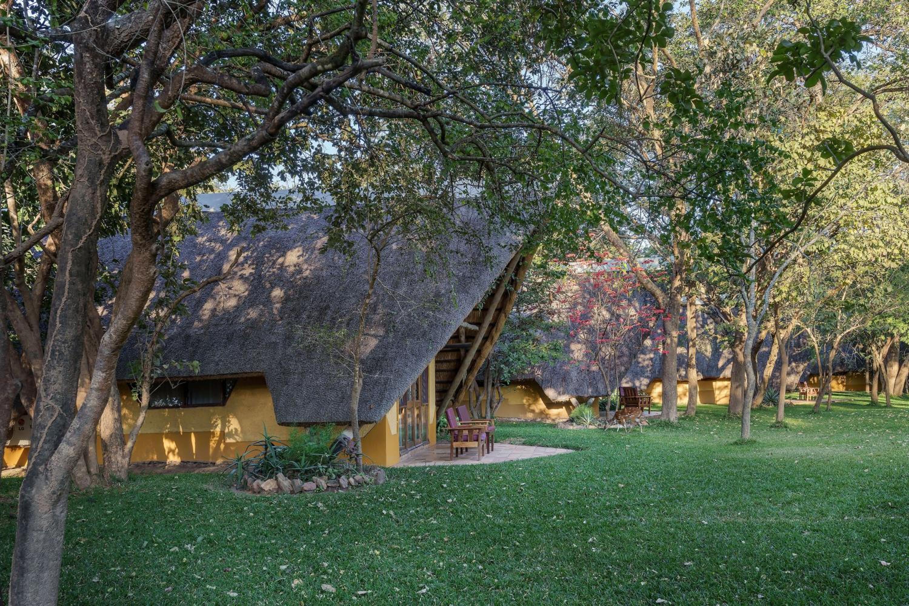 Chalet, 1 King - Photo 2