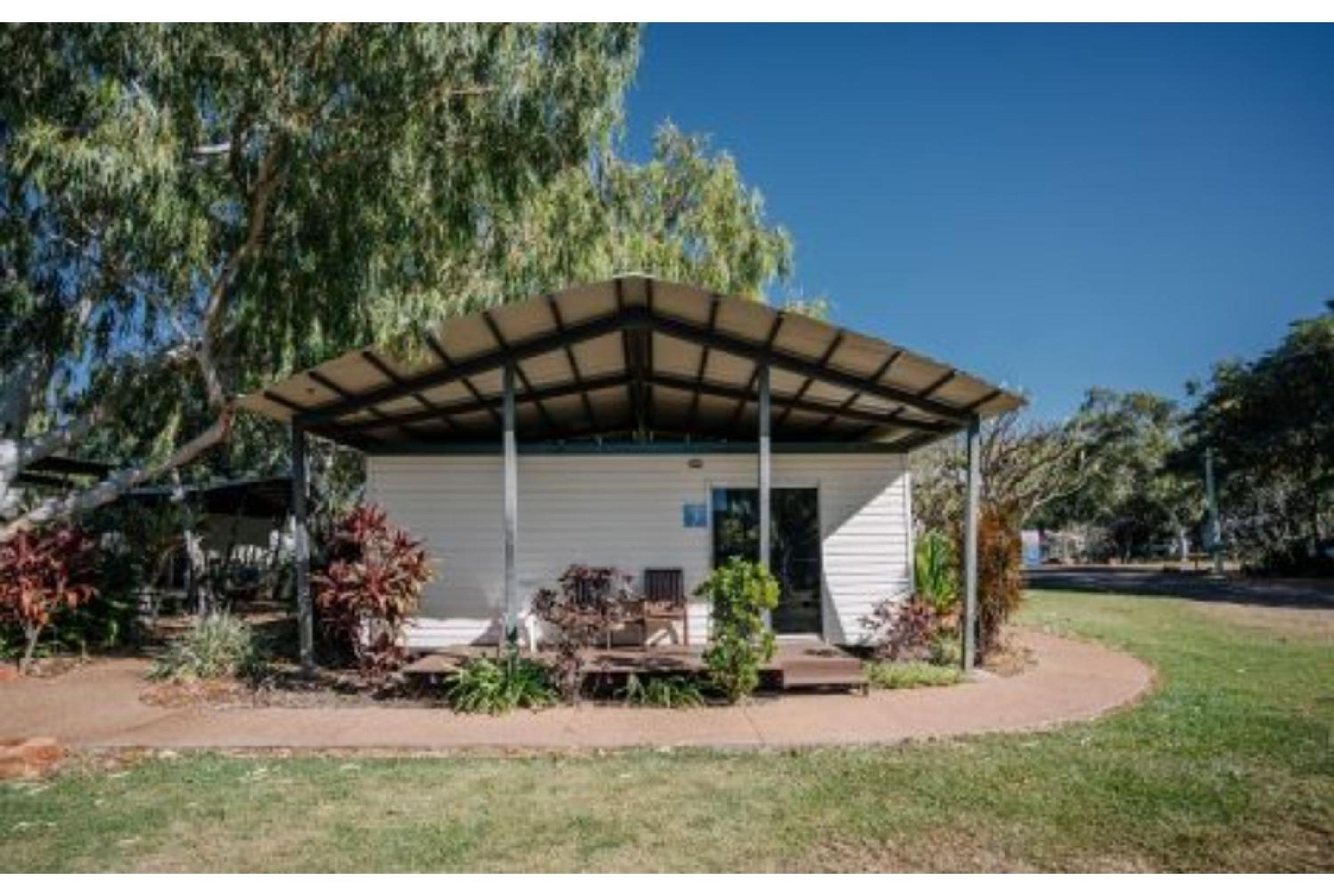 Standard Studio Cabin - Sleeps 3 photo 3
