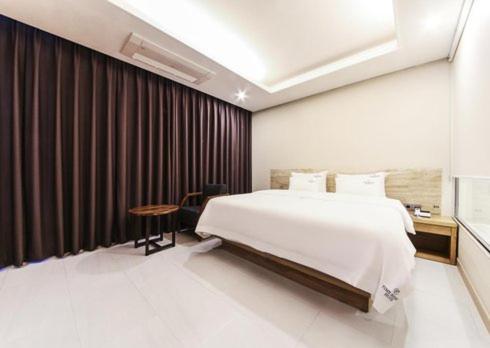 Deluxe Double Room - Photo 3
