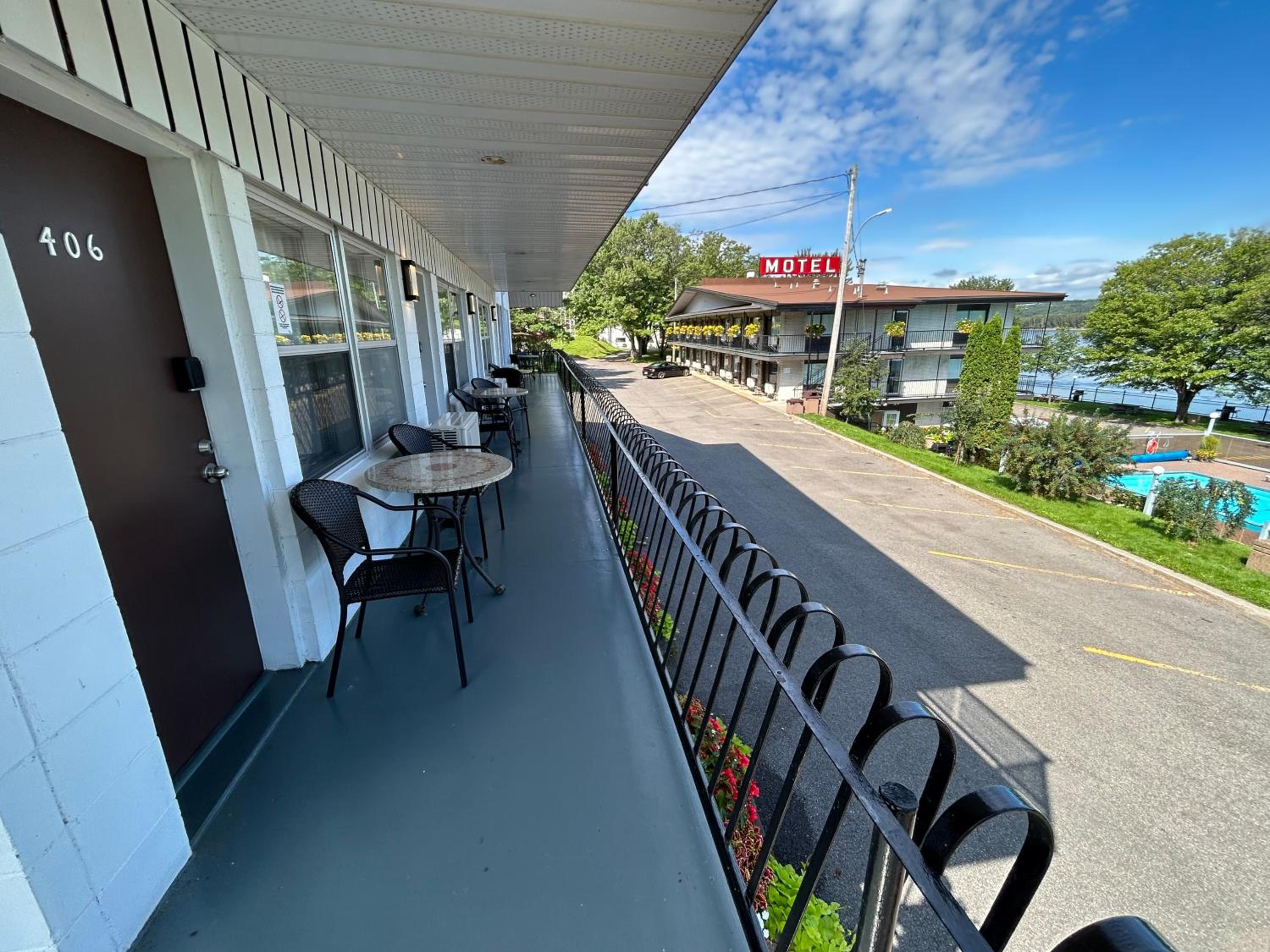 Budget Room with River View photo 1