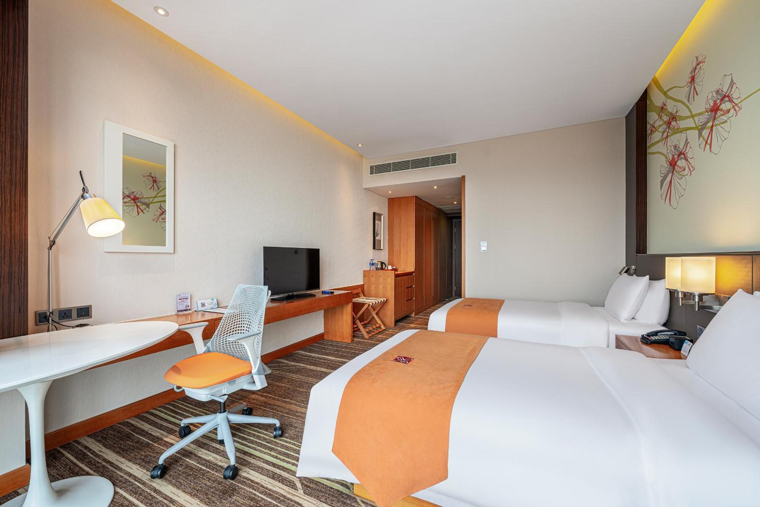 Deluxe Twin Room photo 3