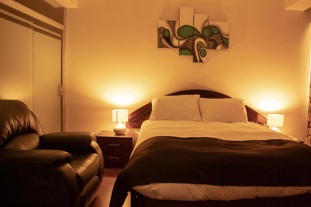 Deluxe Queen Room
