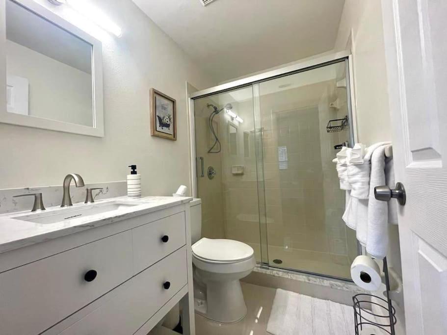 Three-Bedroom Villa photo 2
