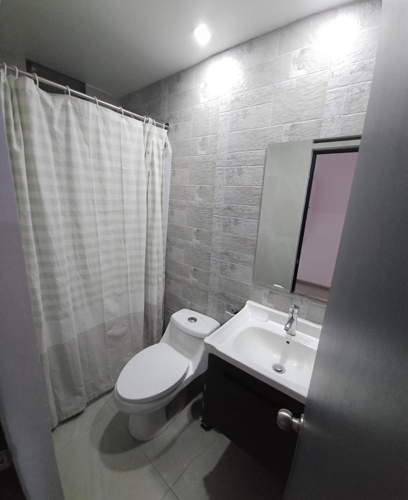 Triple Room with Private Bathroom photo 2