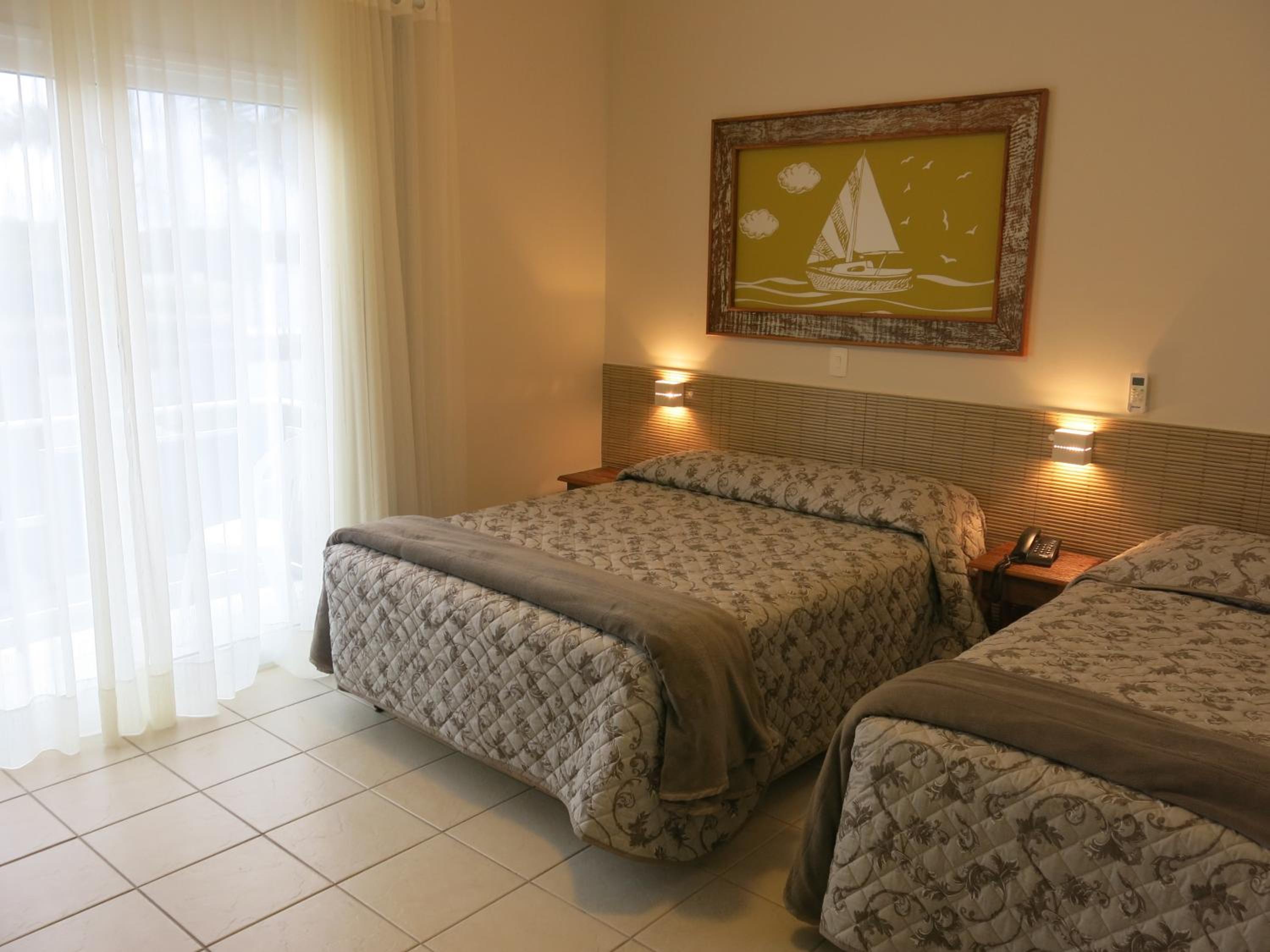 Deluxe Quadruple Room - Photo 1