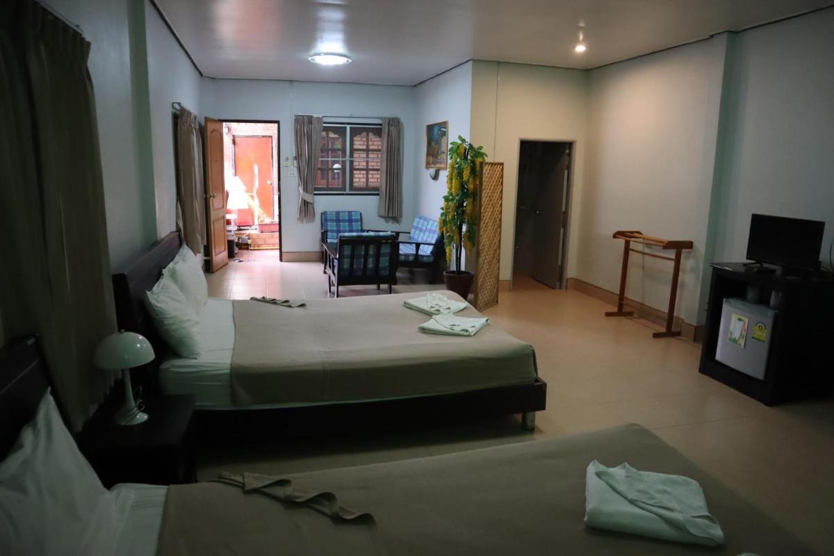 Standard Quadruple Room