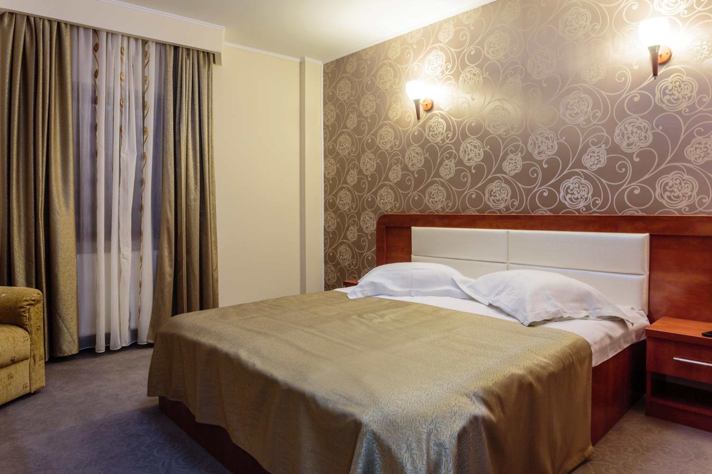 Double Room - Photo 38
