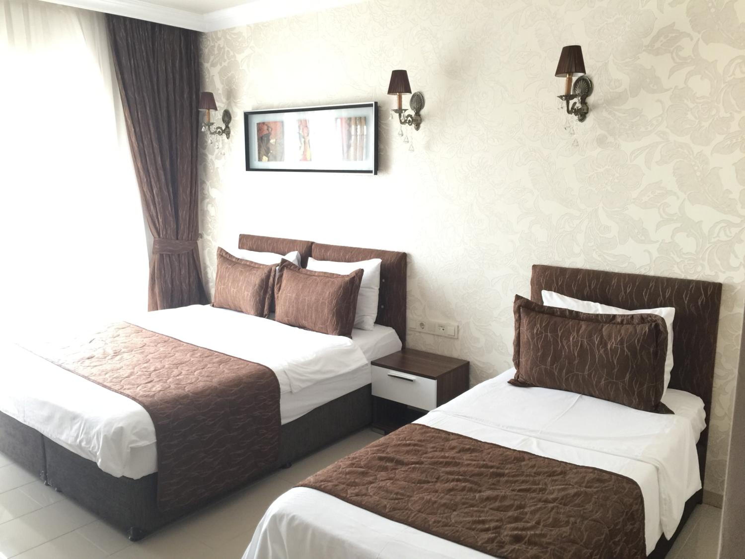 Standard Triple Room photo 3