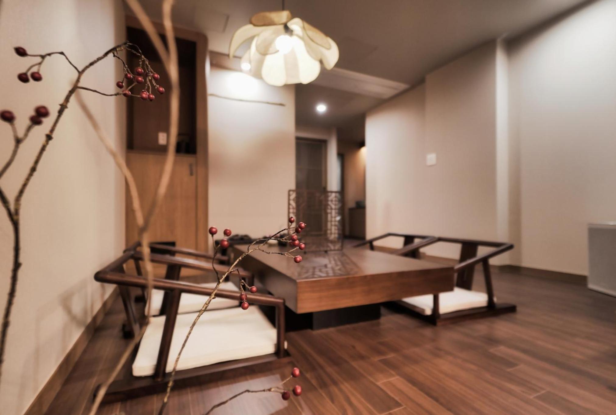 Deluxe Room - Photo 3
