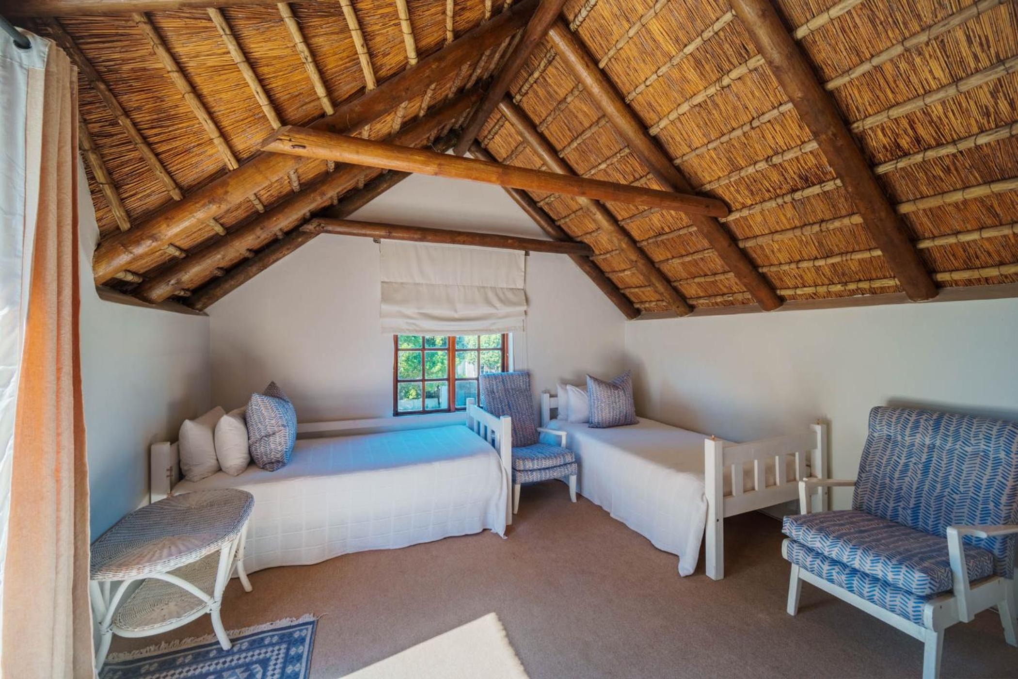 Family Bungalow photo 3