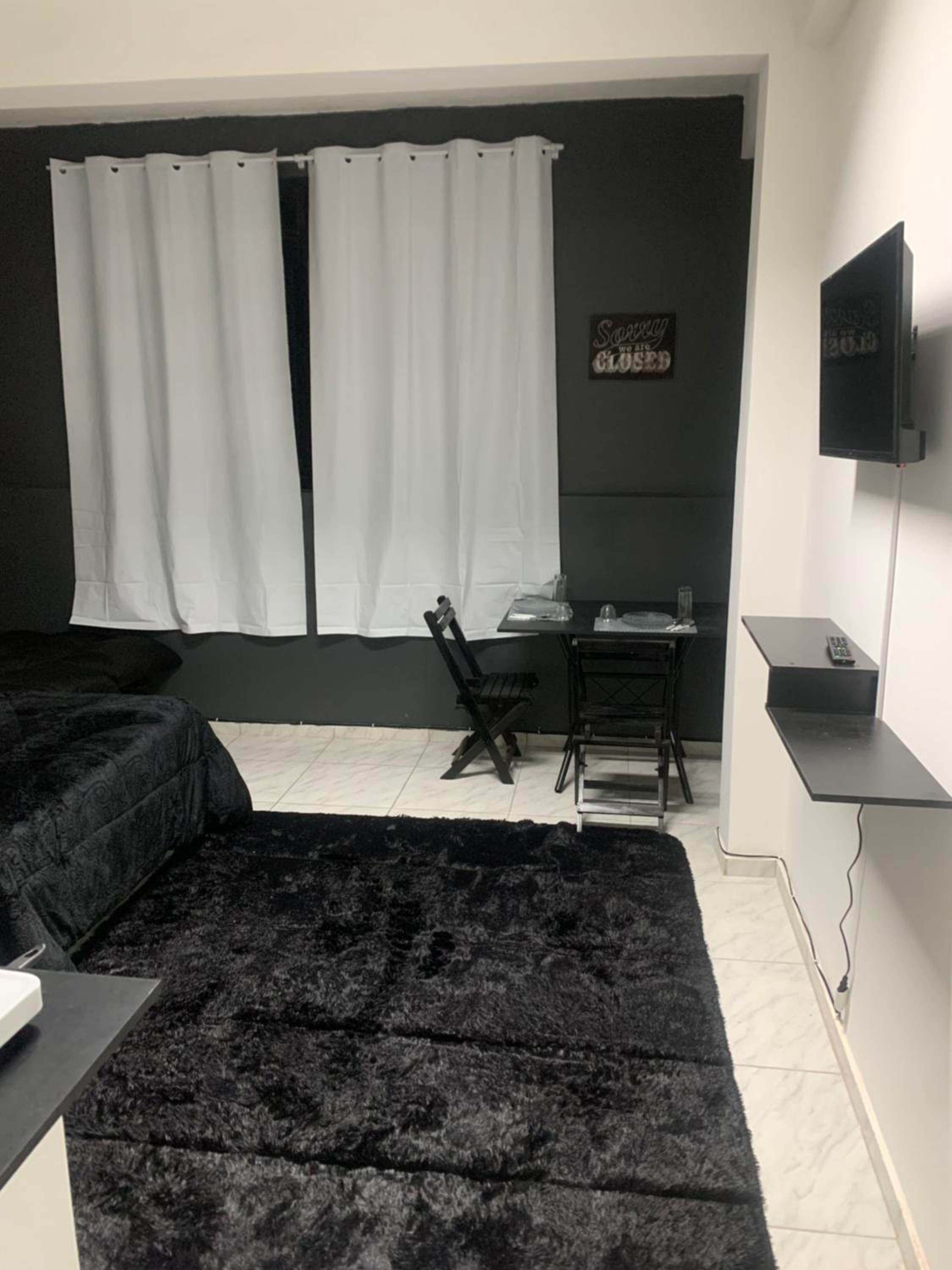 Studio Apartment photo 1