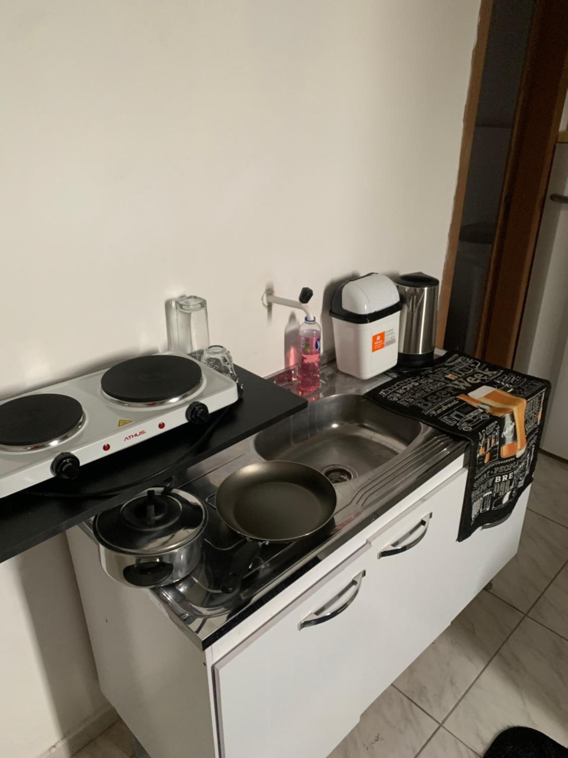 Studio Apartment photo 2