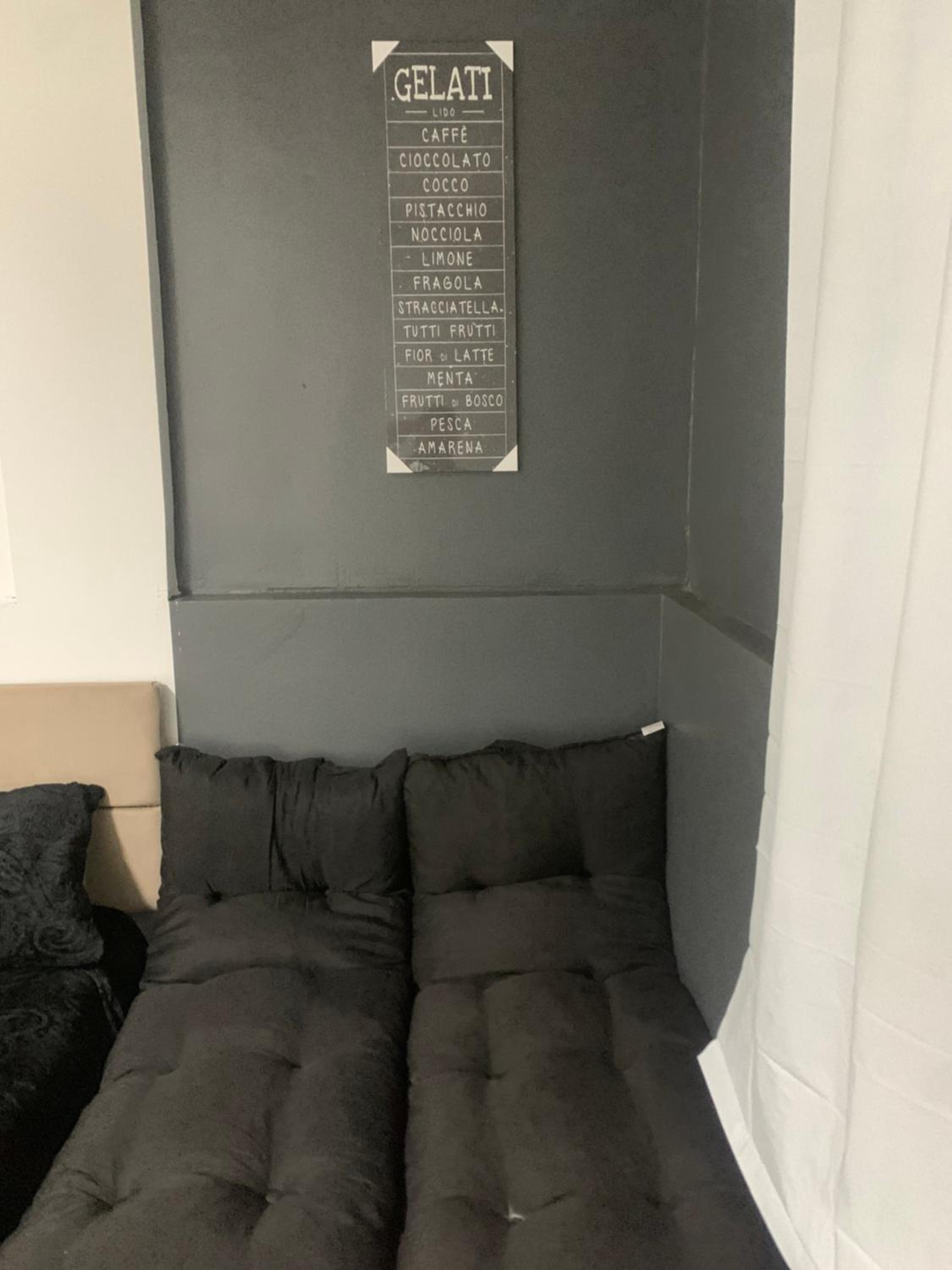 Studio Apartment photo 3