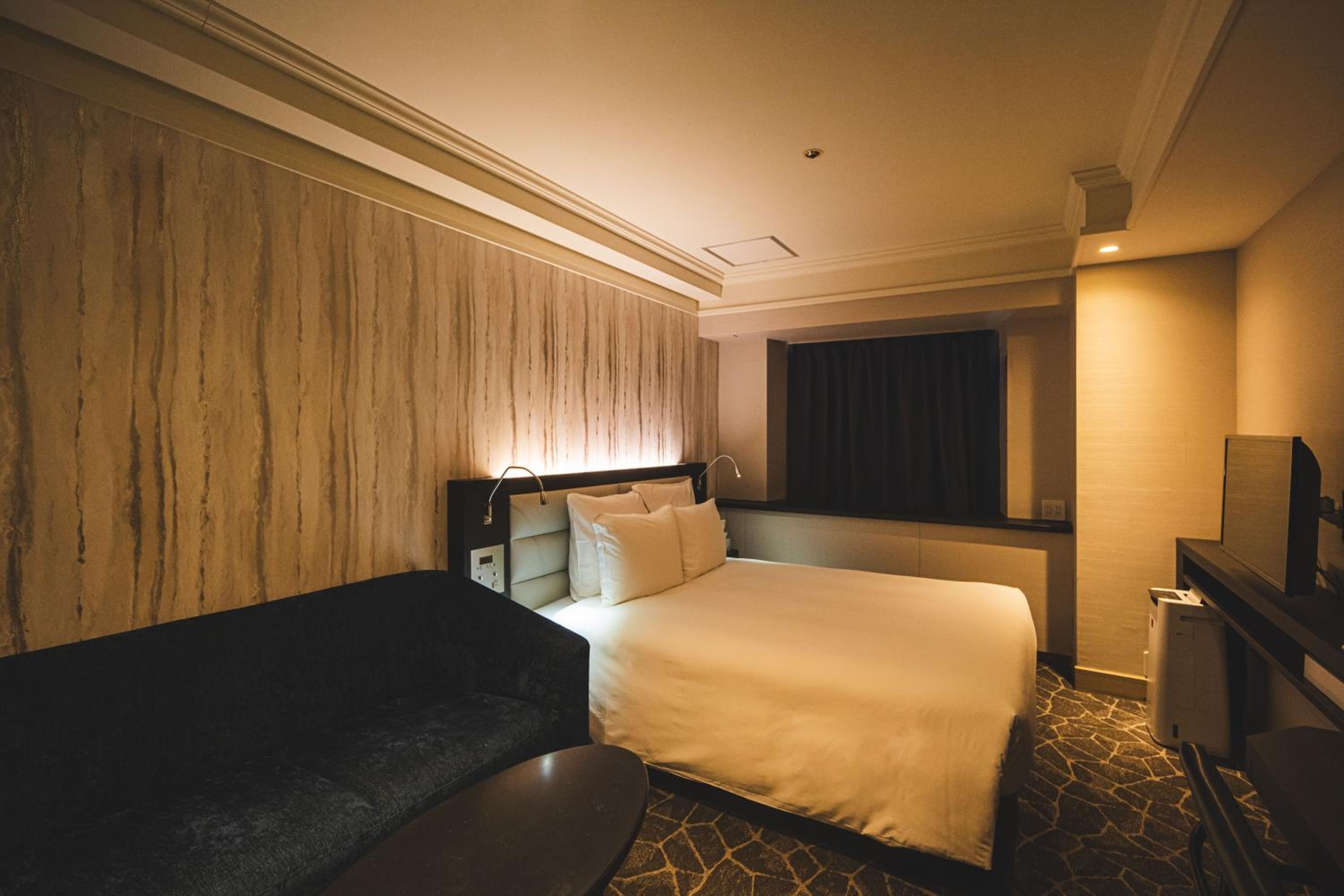 Standard Queen Room - Non-Smoking - Photo 5