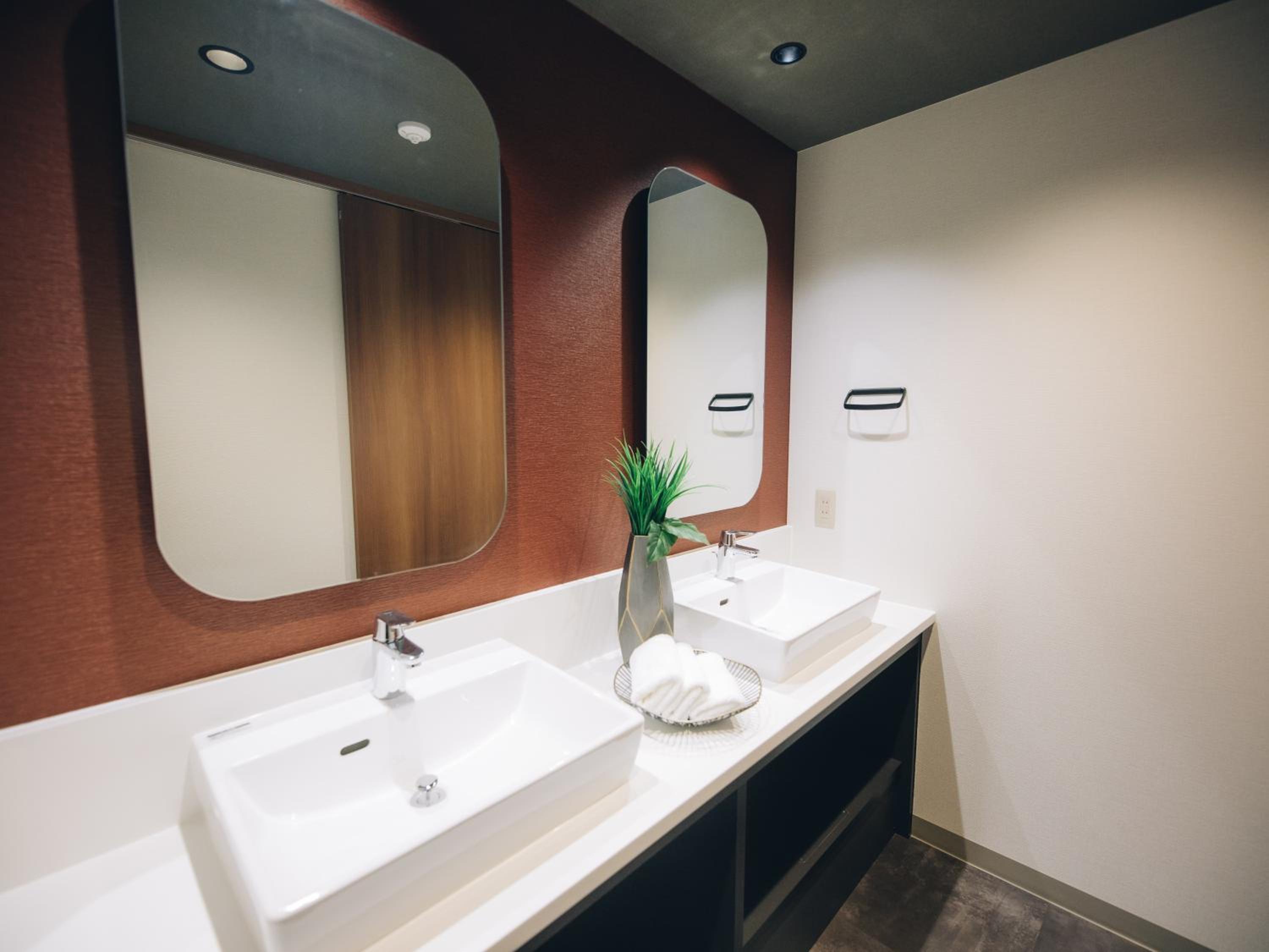 Premium Two-Bedroom Japanese Suite photo 3