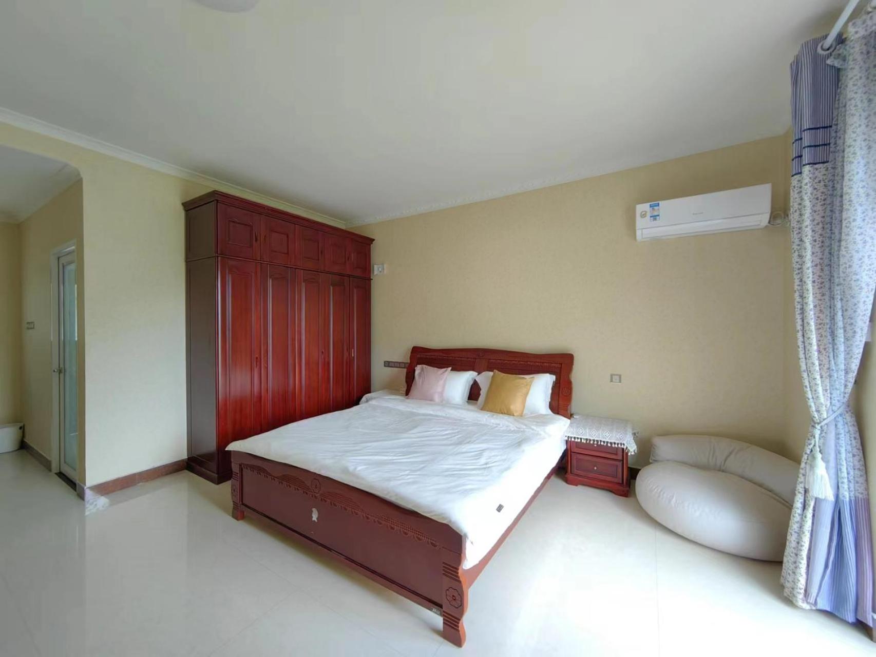 Double Room With Private Bathroom photo 1