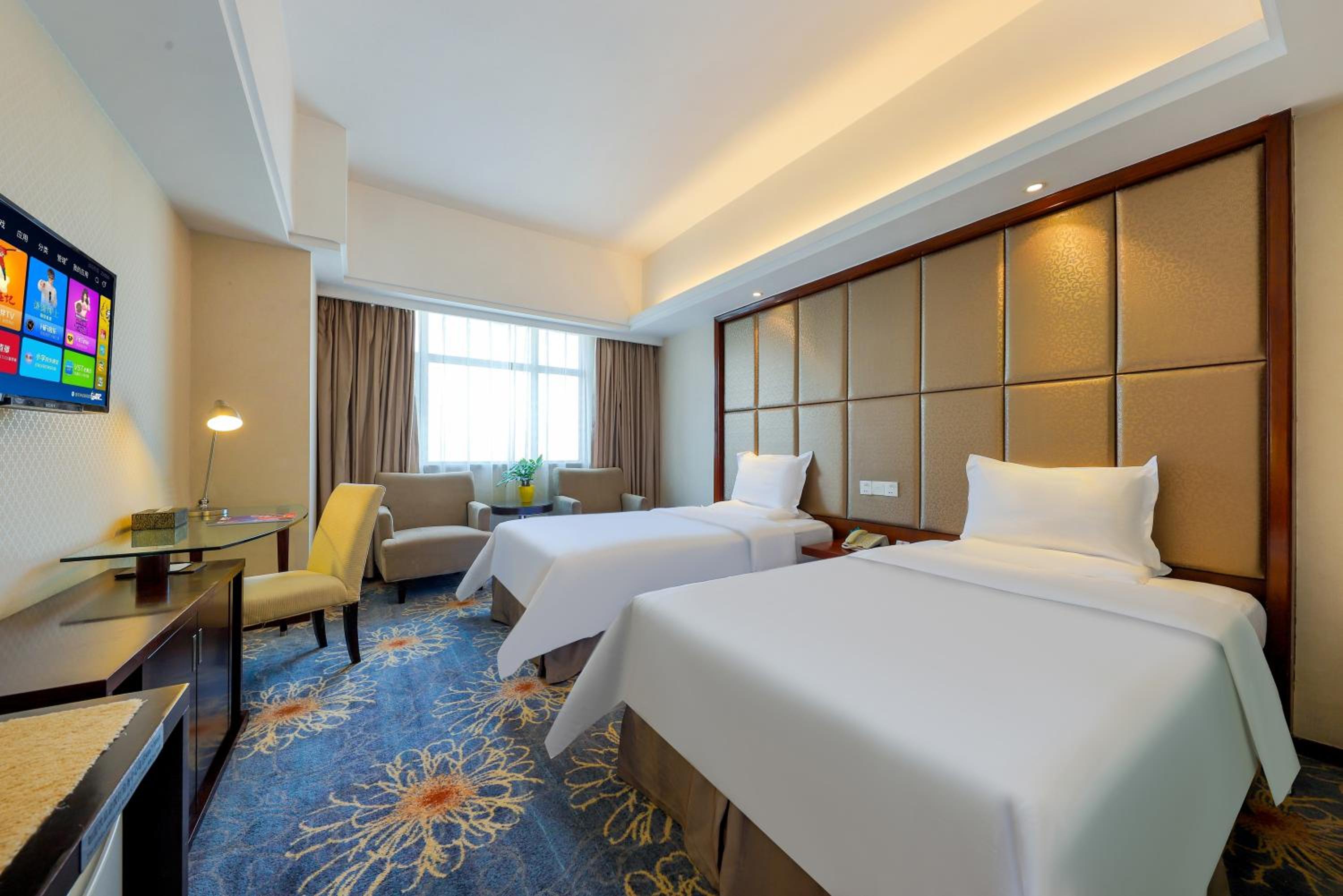 Standard Twin Room photo 3