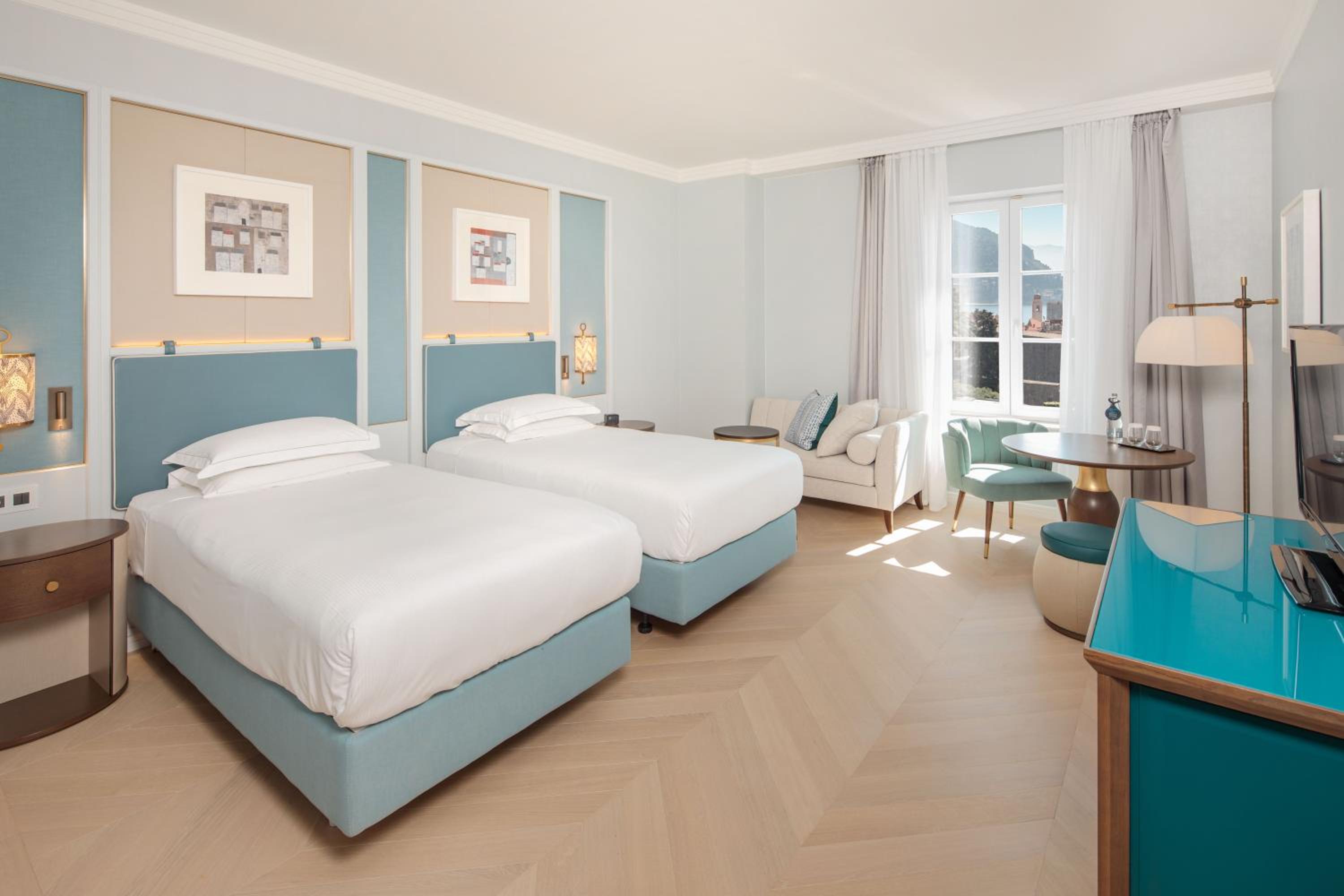 Twin Room with Sea View