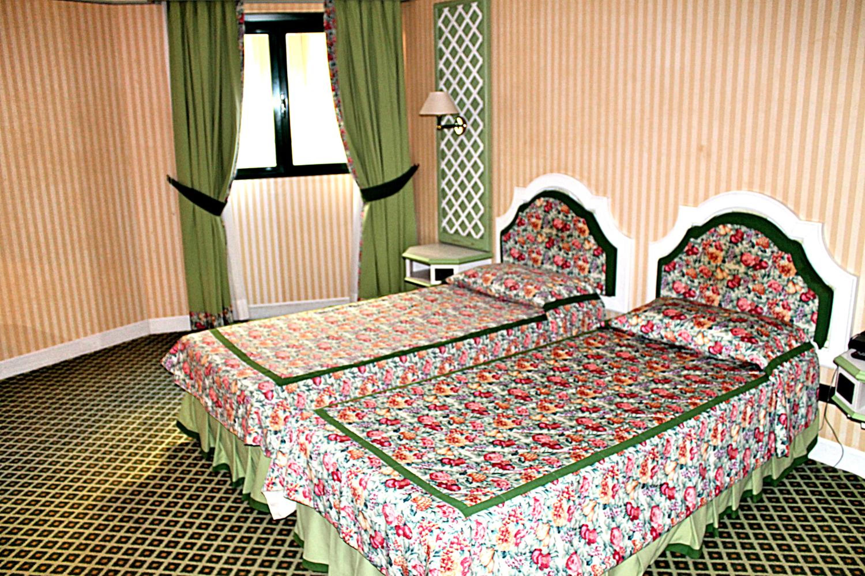 Double or Twin Room photo 3