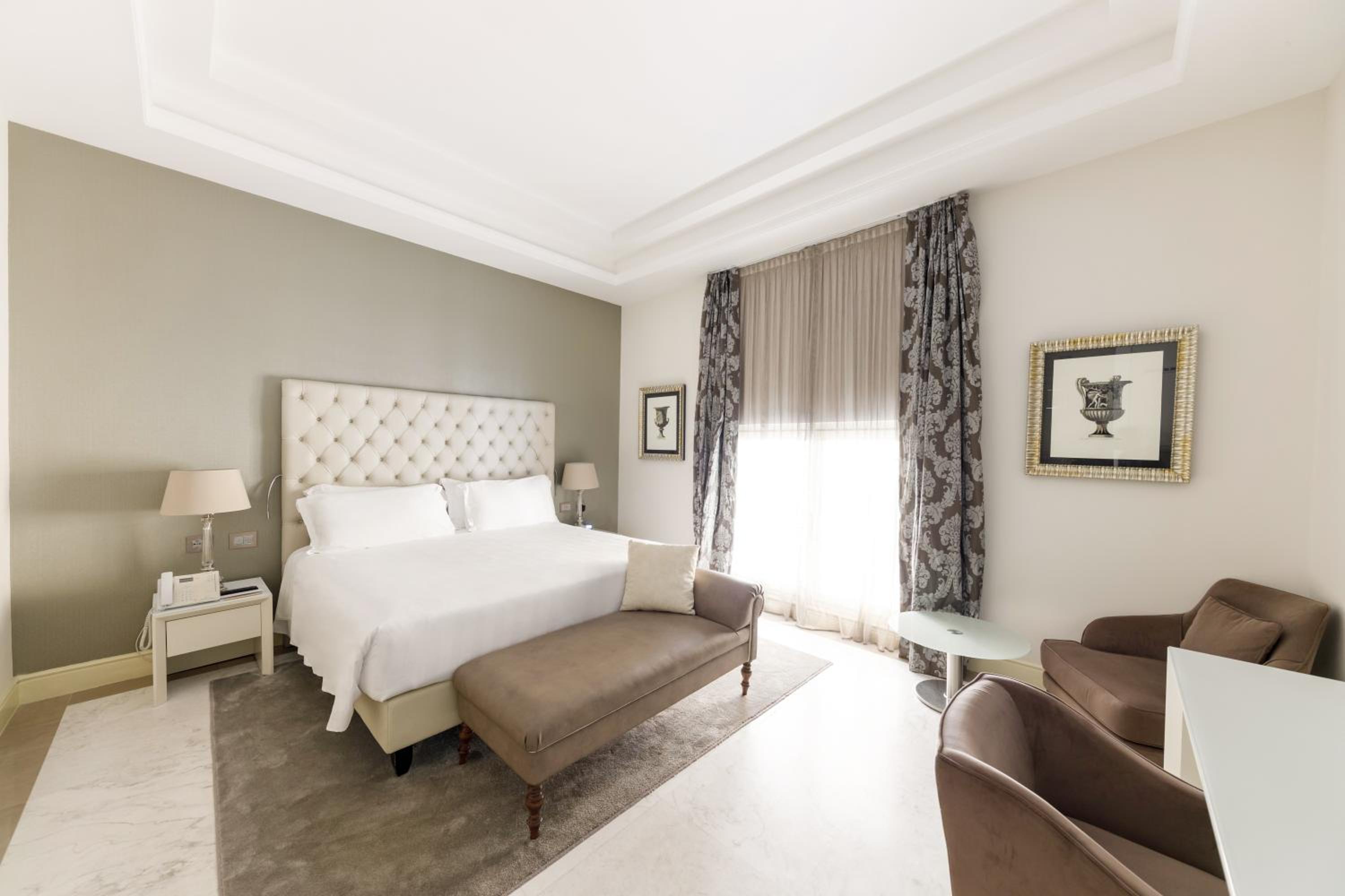 Prestige King Room