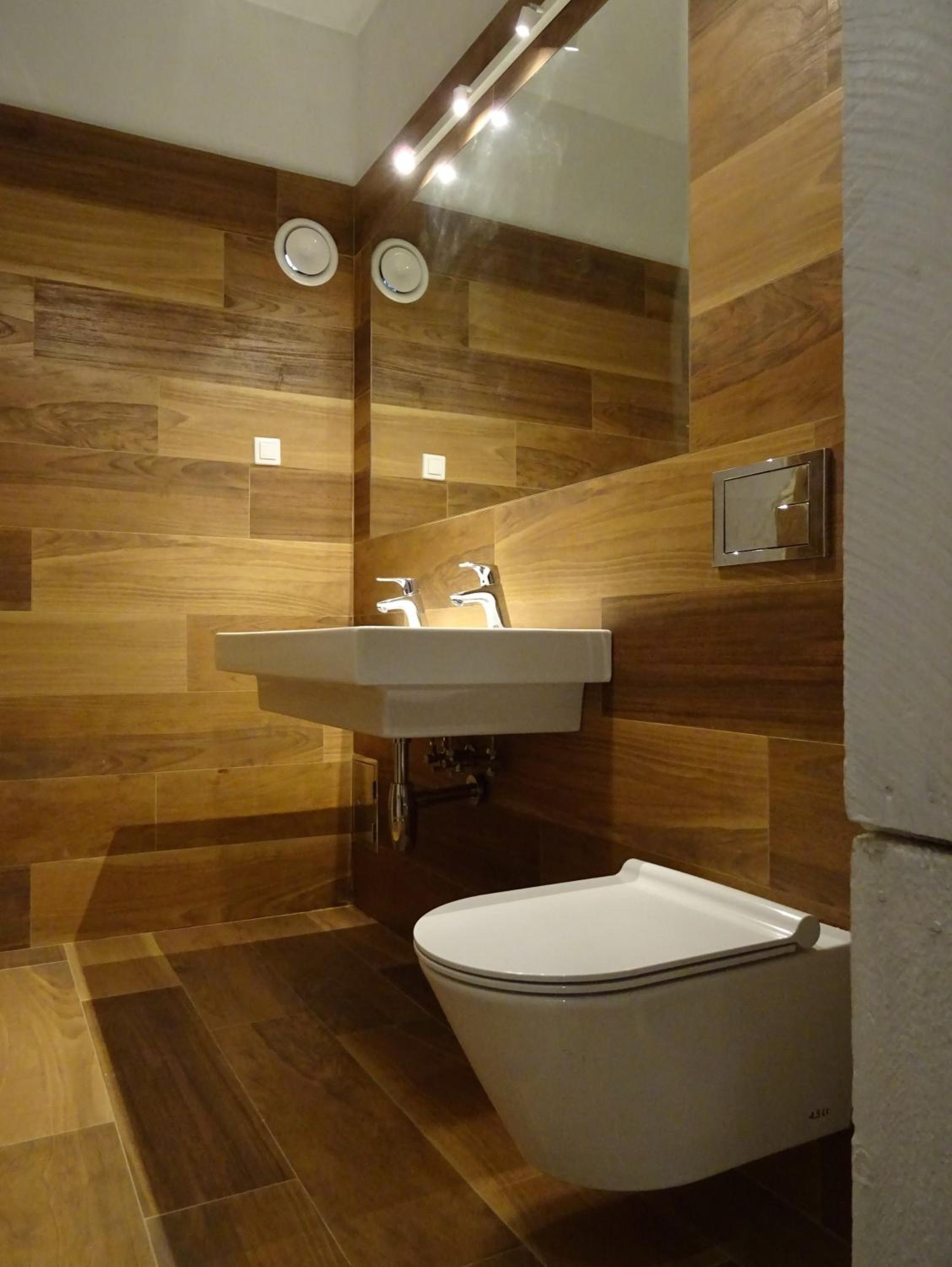Apartment with Terrace photo 2