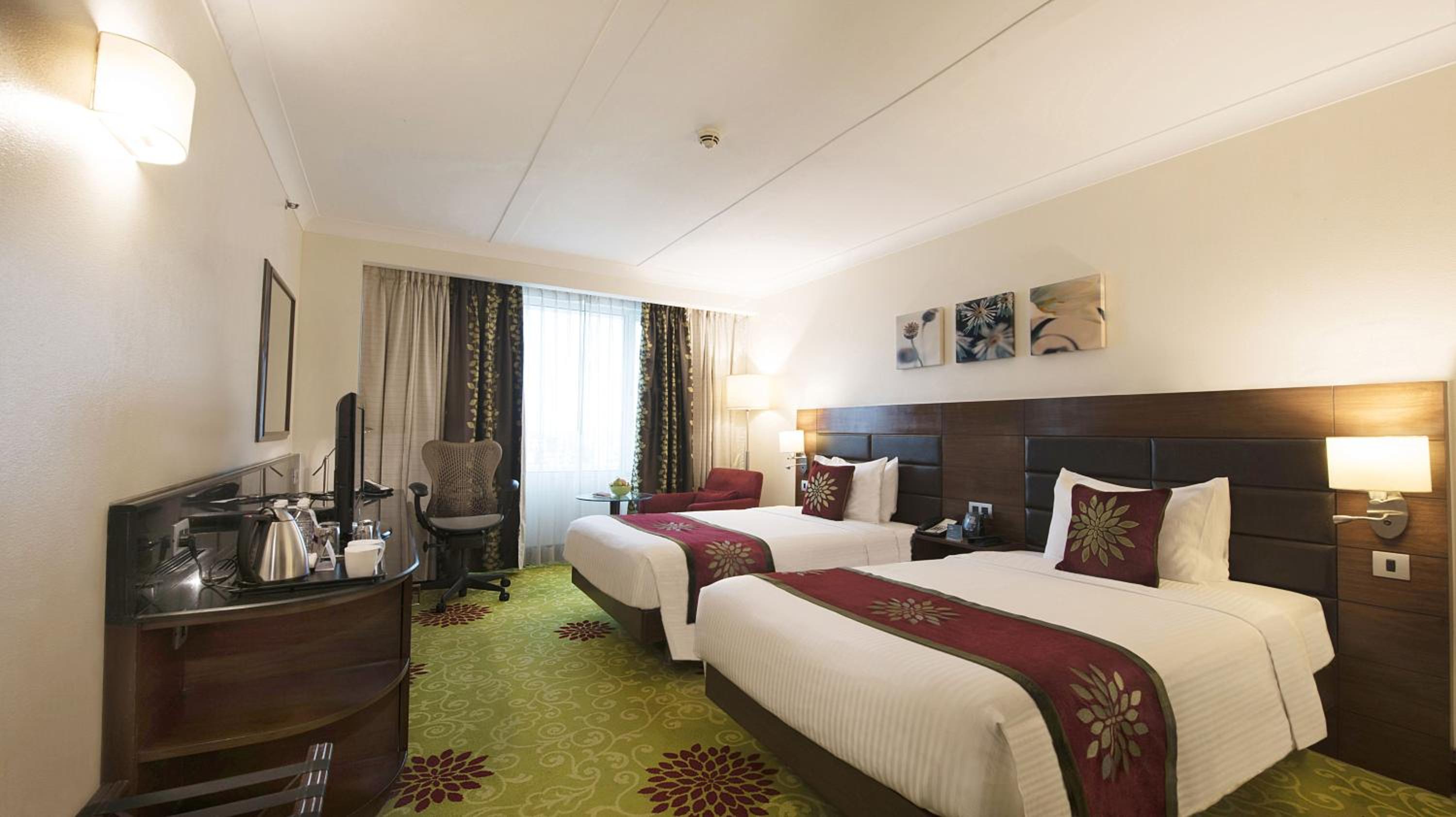 Twin Room - Photo 4