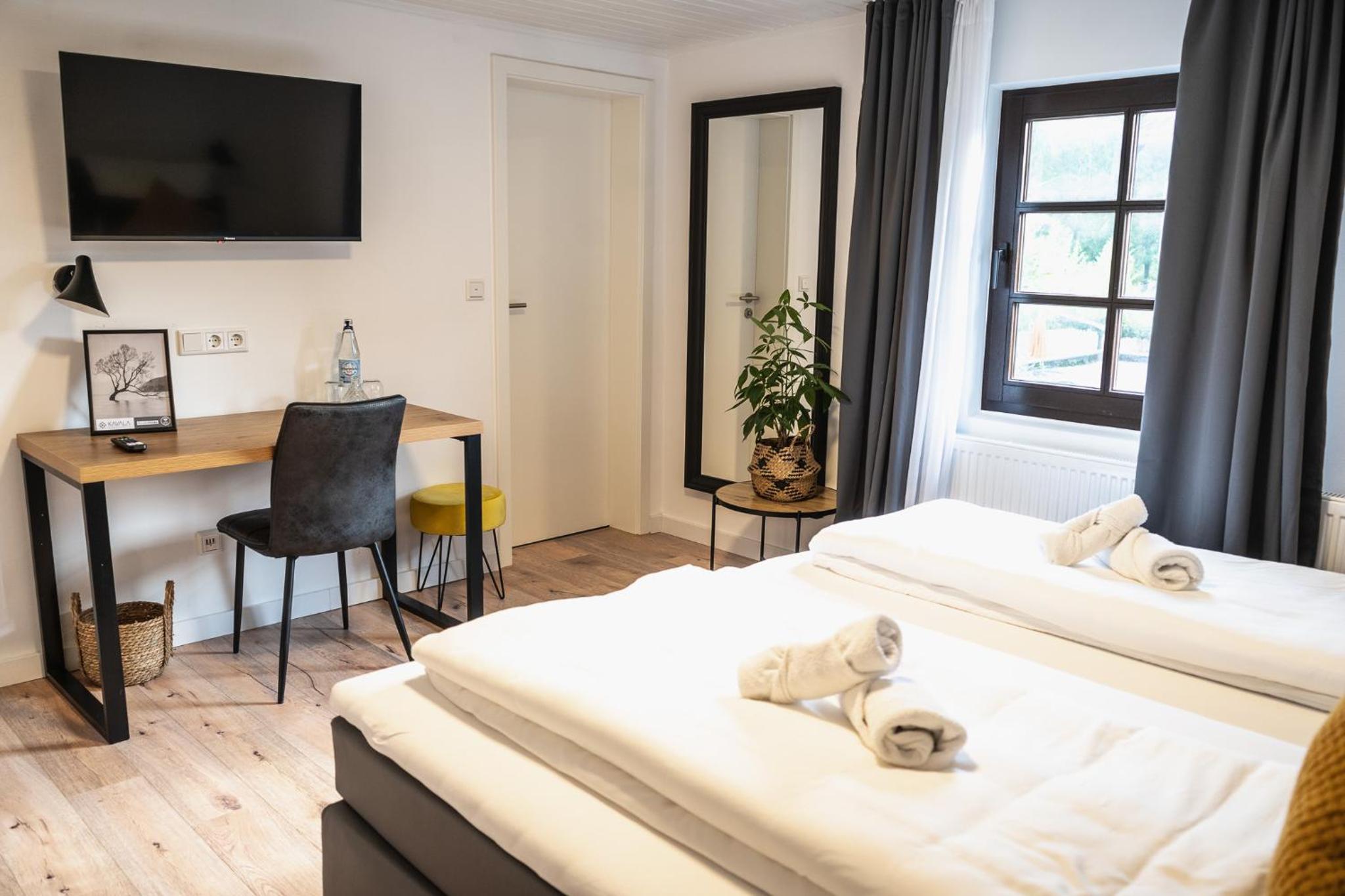 Double Room with Private Bathroom photo 2