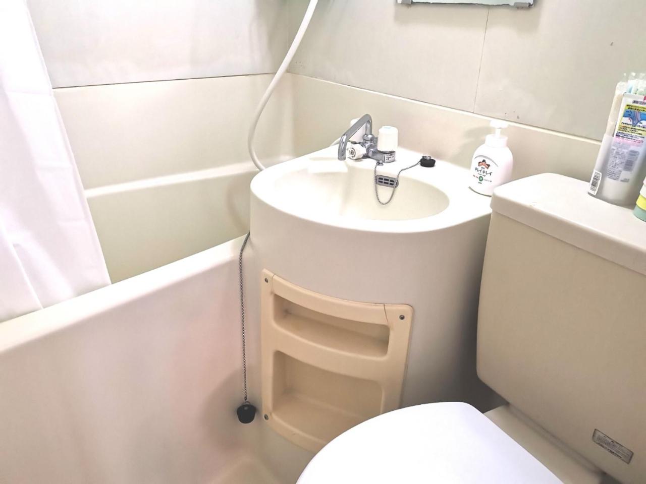 Family Room with Shower photo 2
