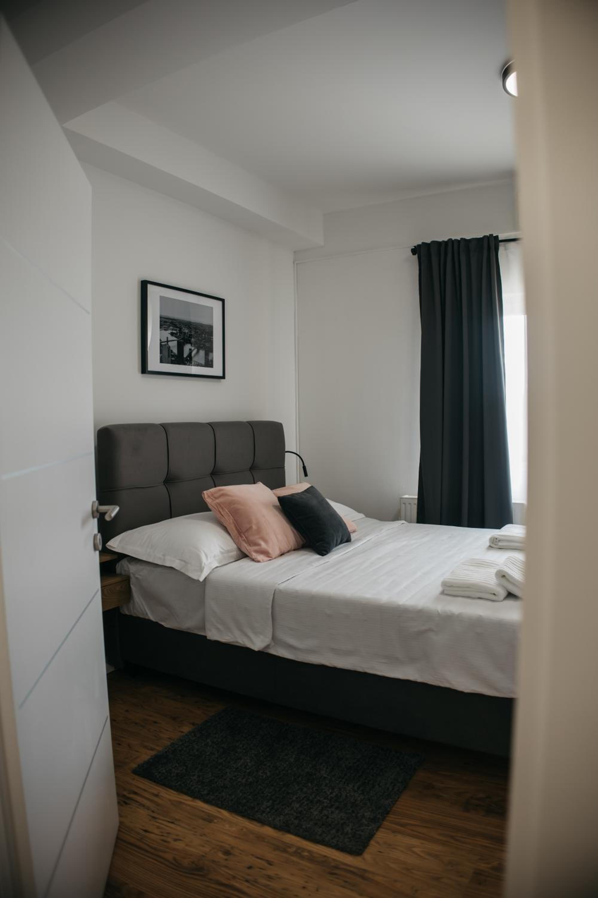 Three-Bedroom Apartment with Balcony