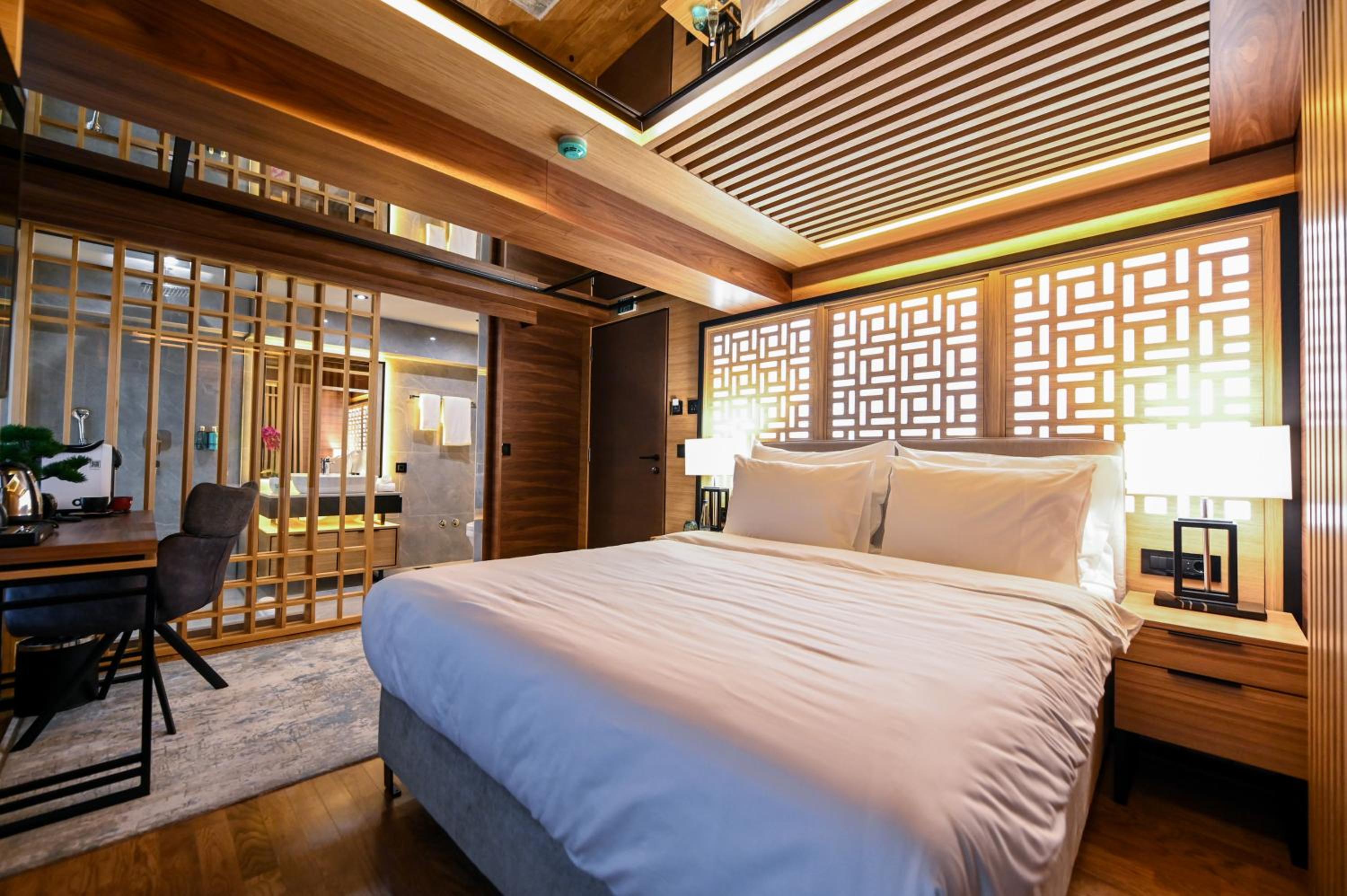 Deluxe Double Room - Photo 2