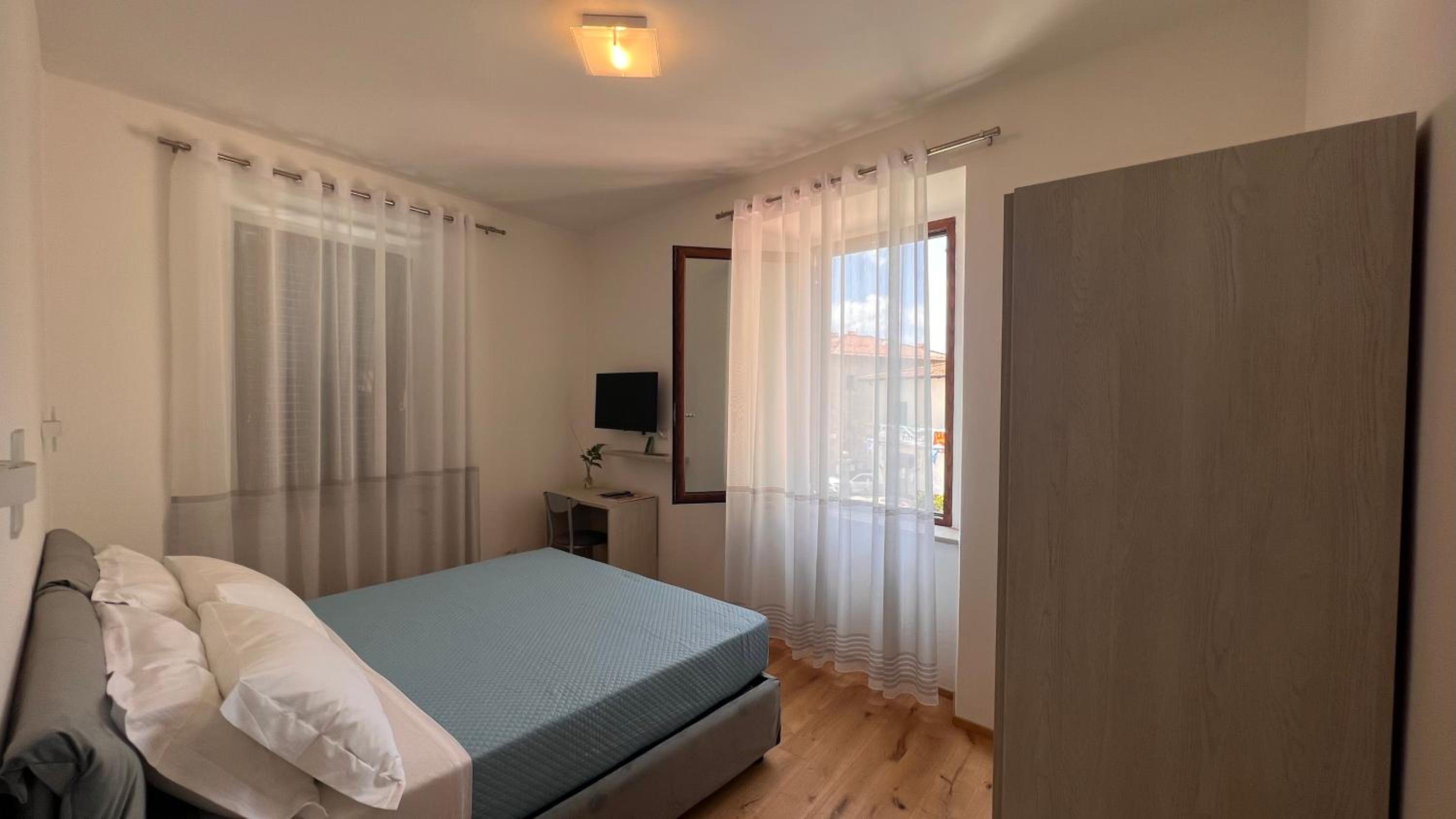 Double or Twin Room - Photo 1