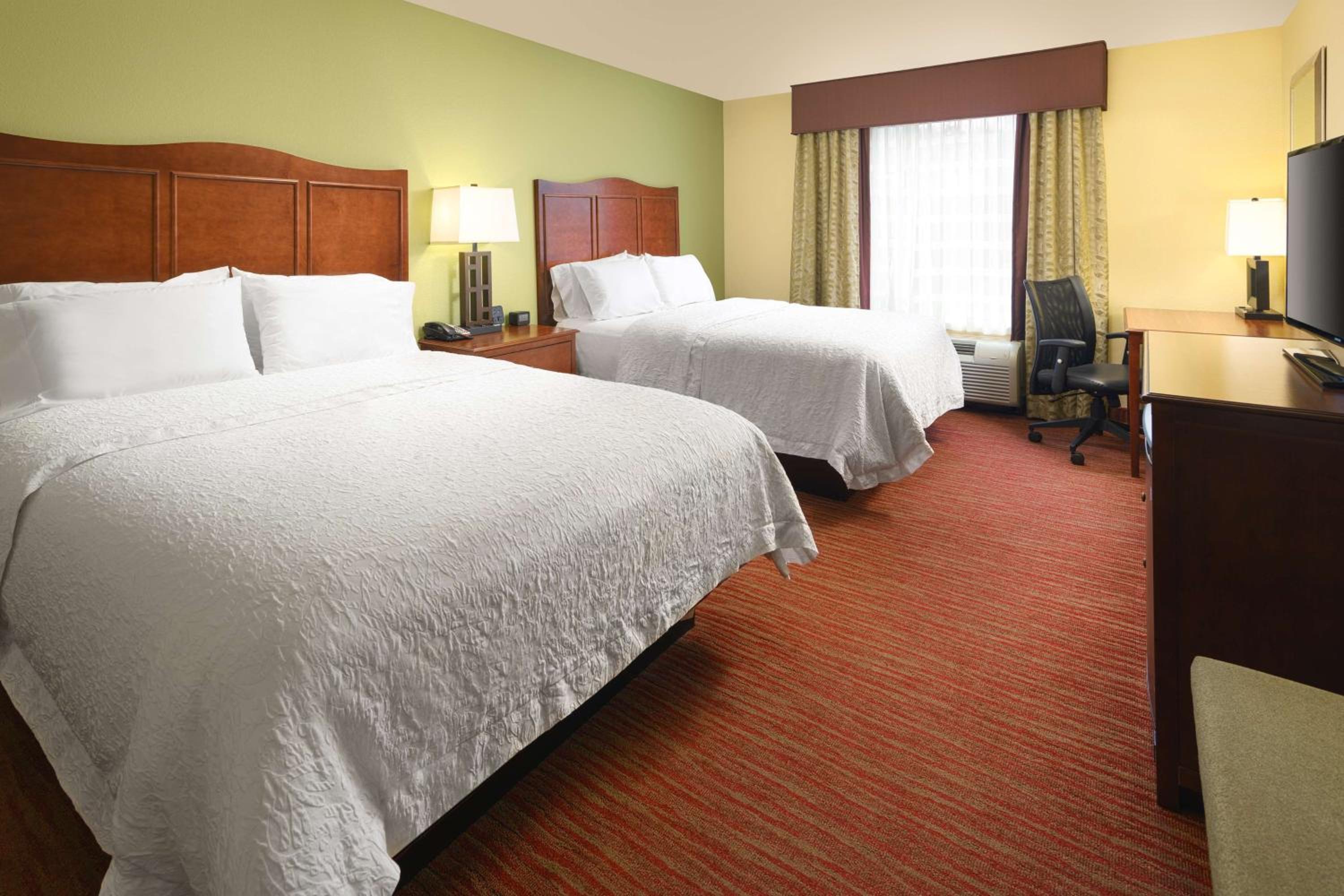 Room with Two Queen Beds - Non-Smoking photo 1