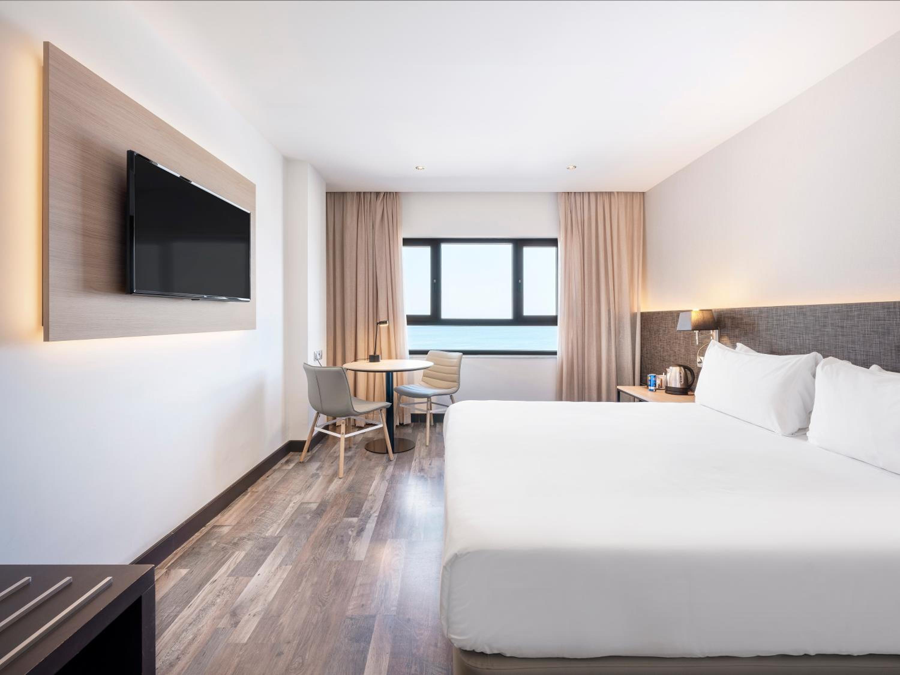 Premium Room with Sea View - Photo 1