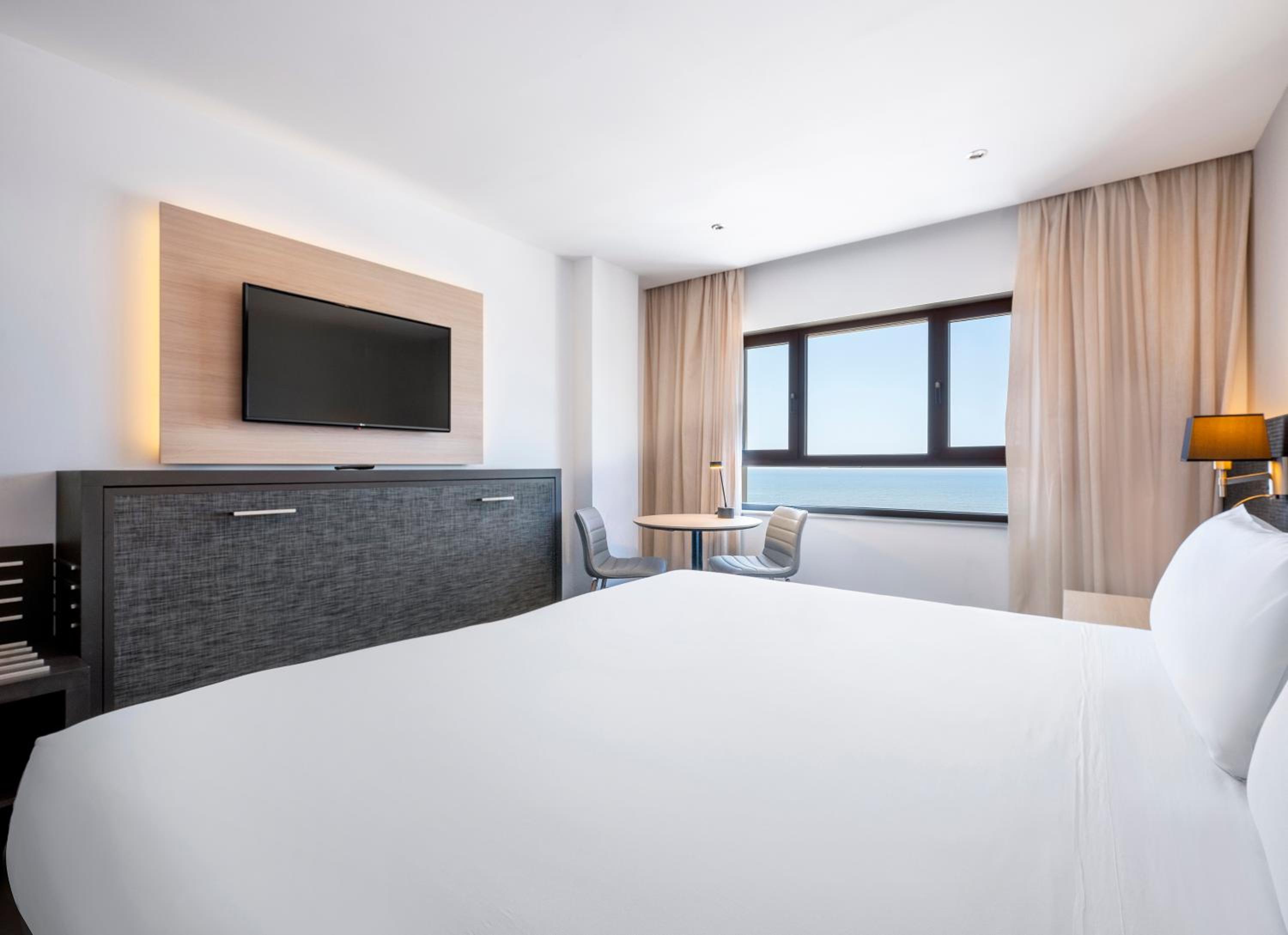 Triple Room Sea View - Photo 3