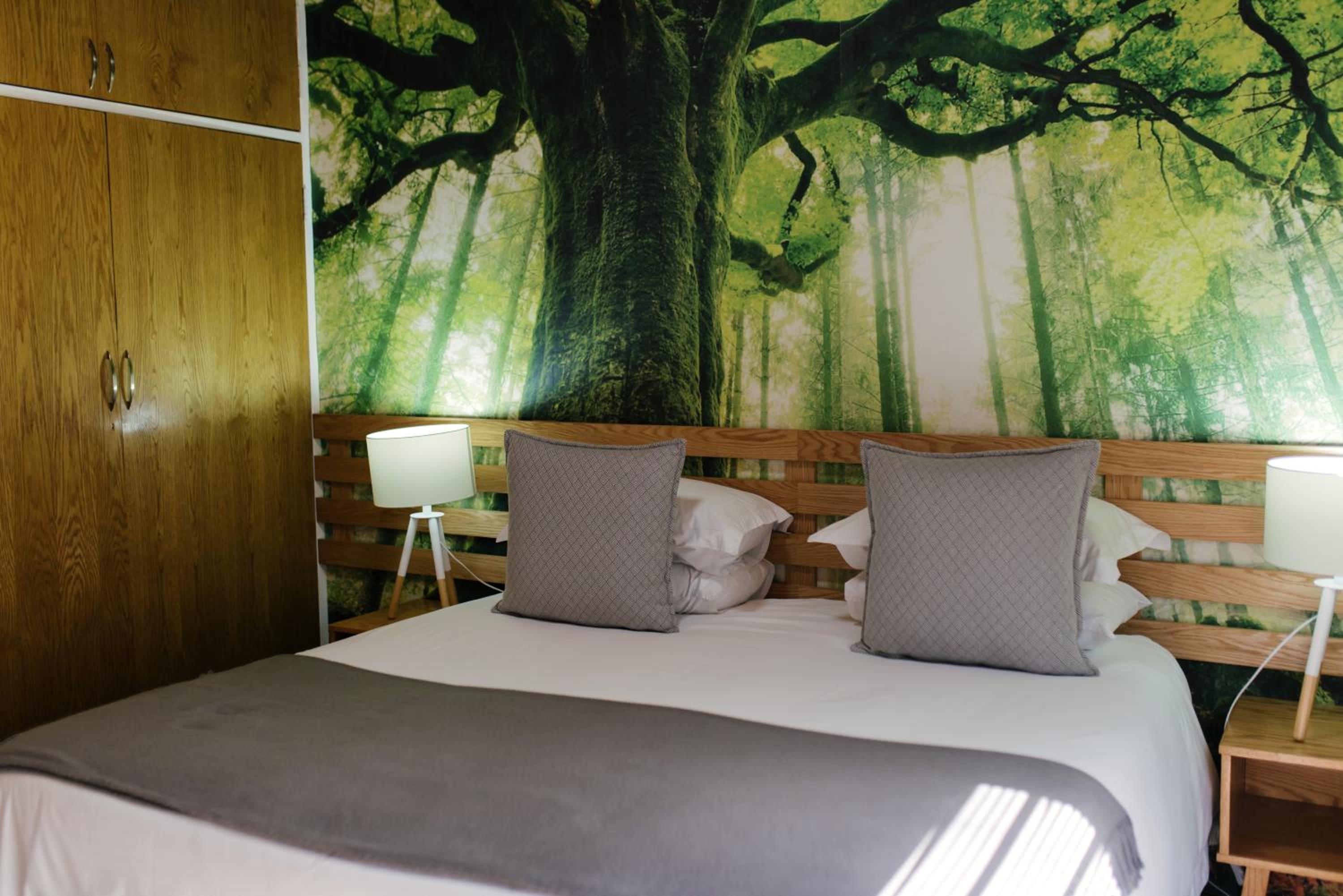 Deluxe King Room photo 2