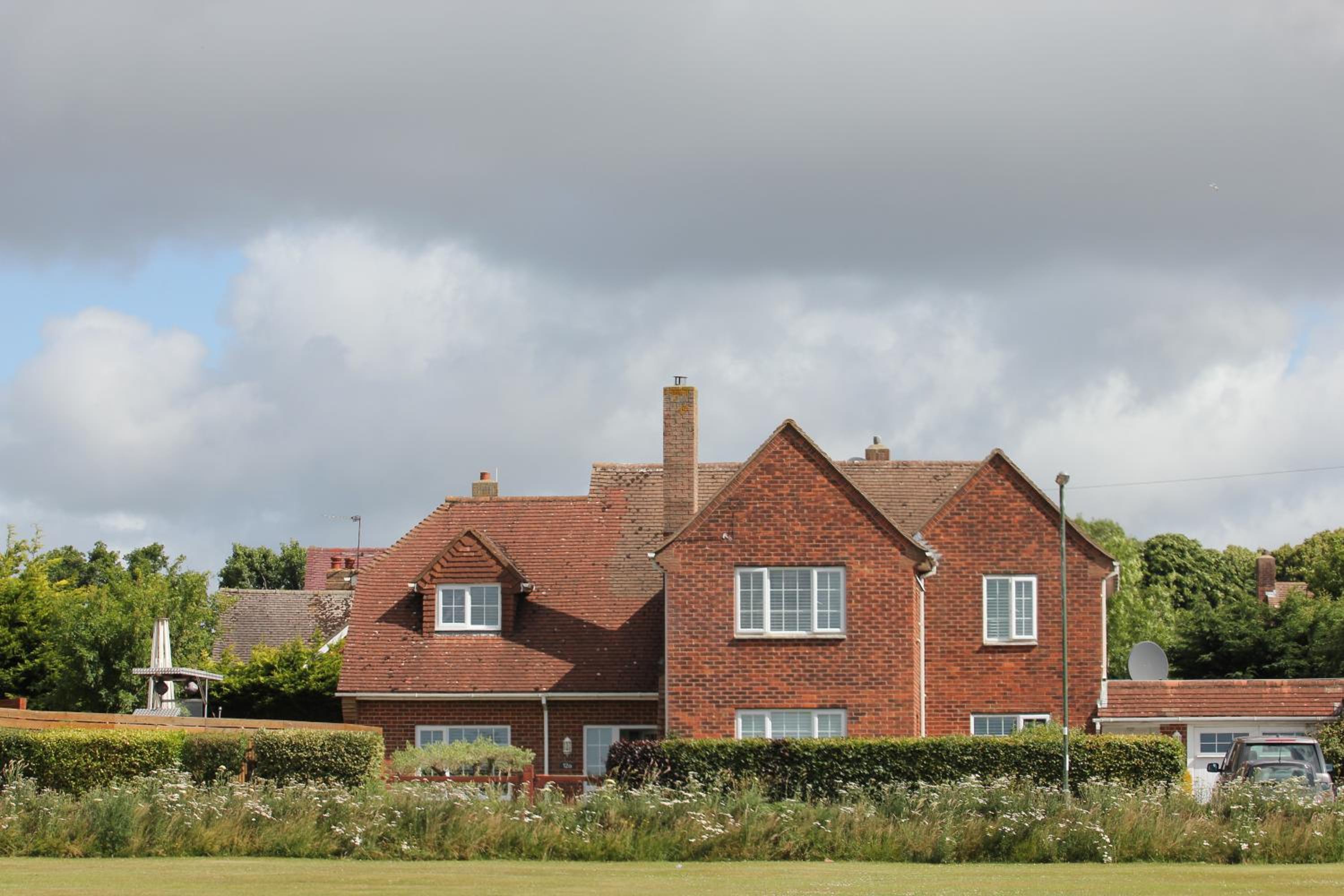 Villa photo 2
