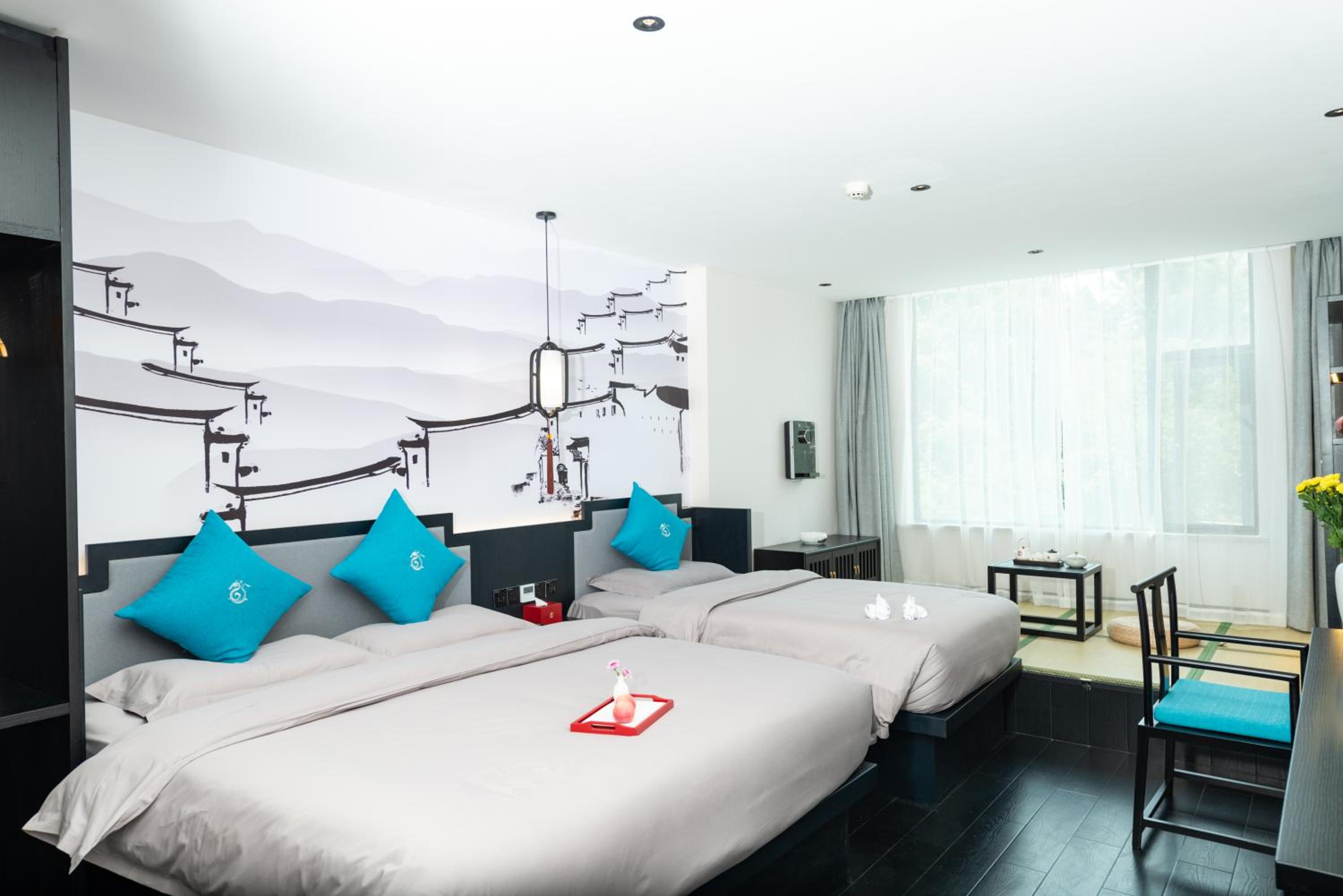 Deluxe Twin Room photo 3