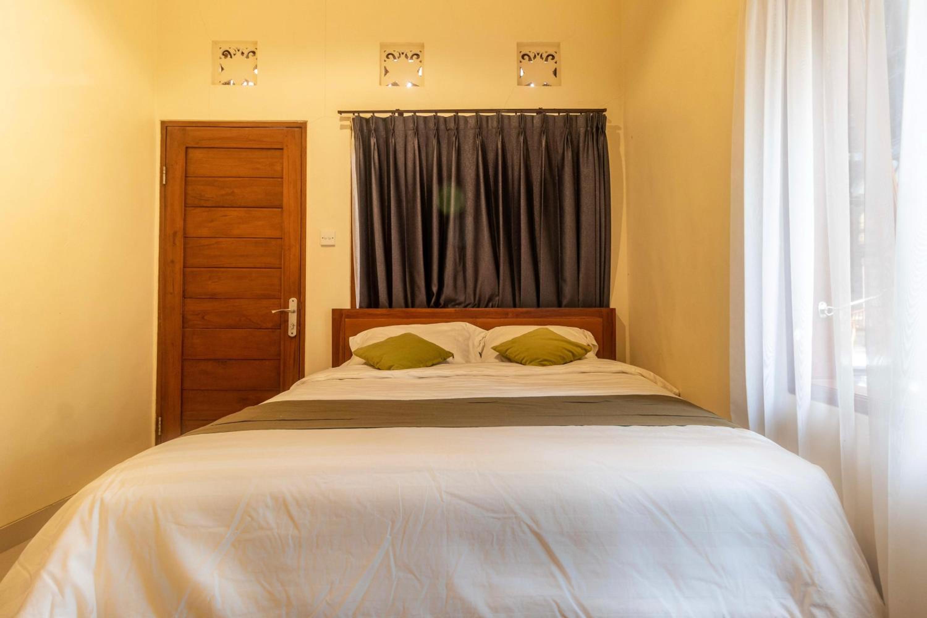 Balinese Double Room  - Photo 11