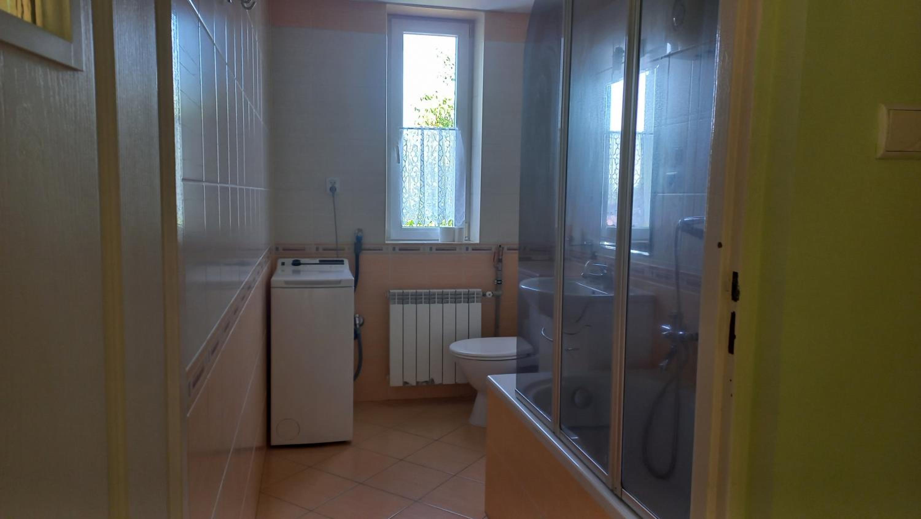Three-Bedroom Apartment - Photo 8