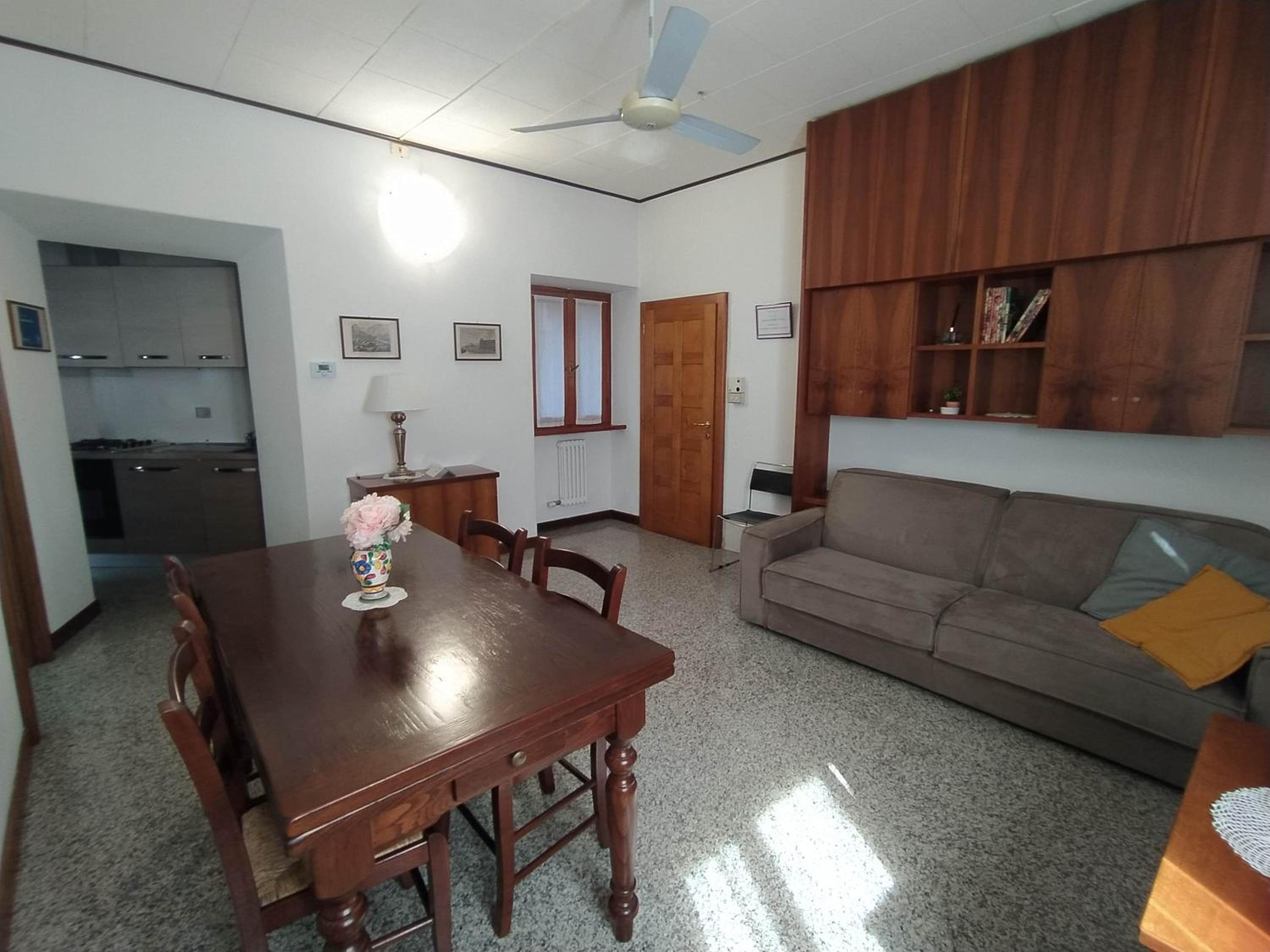 Two-Bedroom Apartment - Photo 11