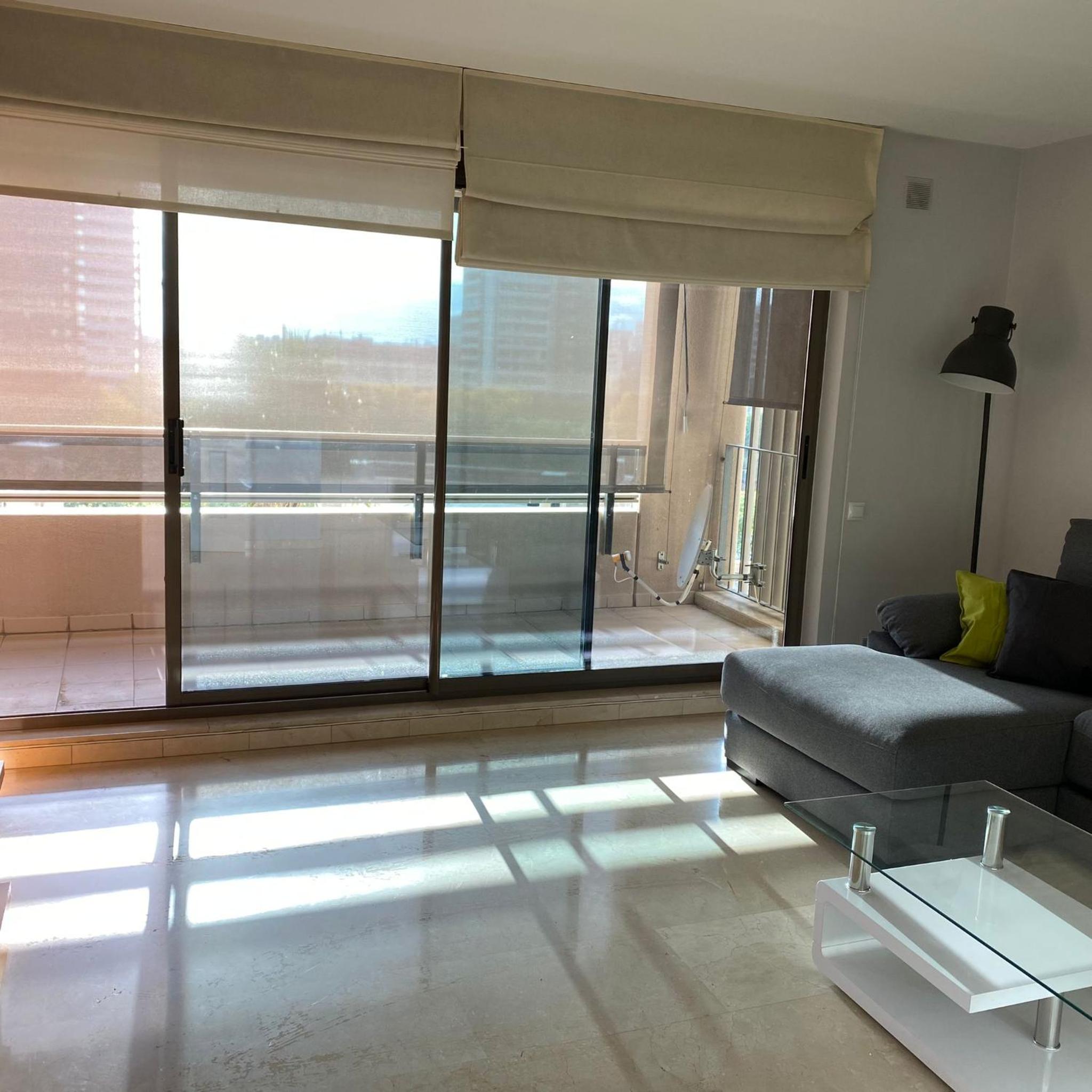Apartamento con Terraza
