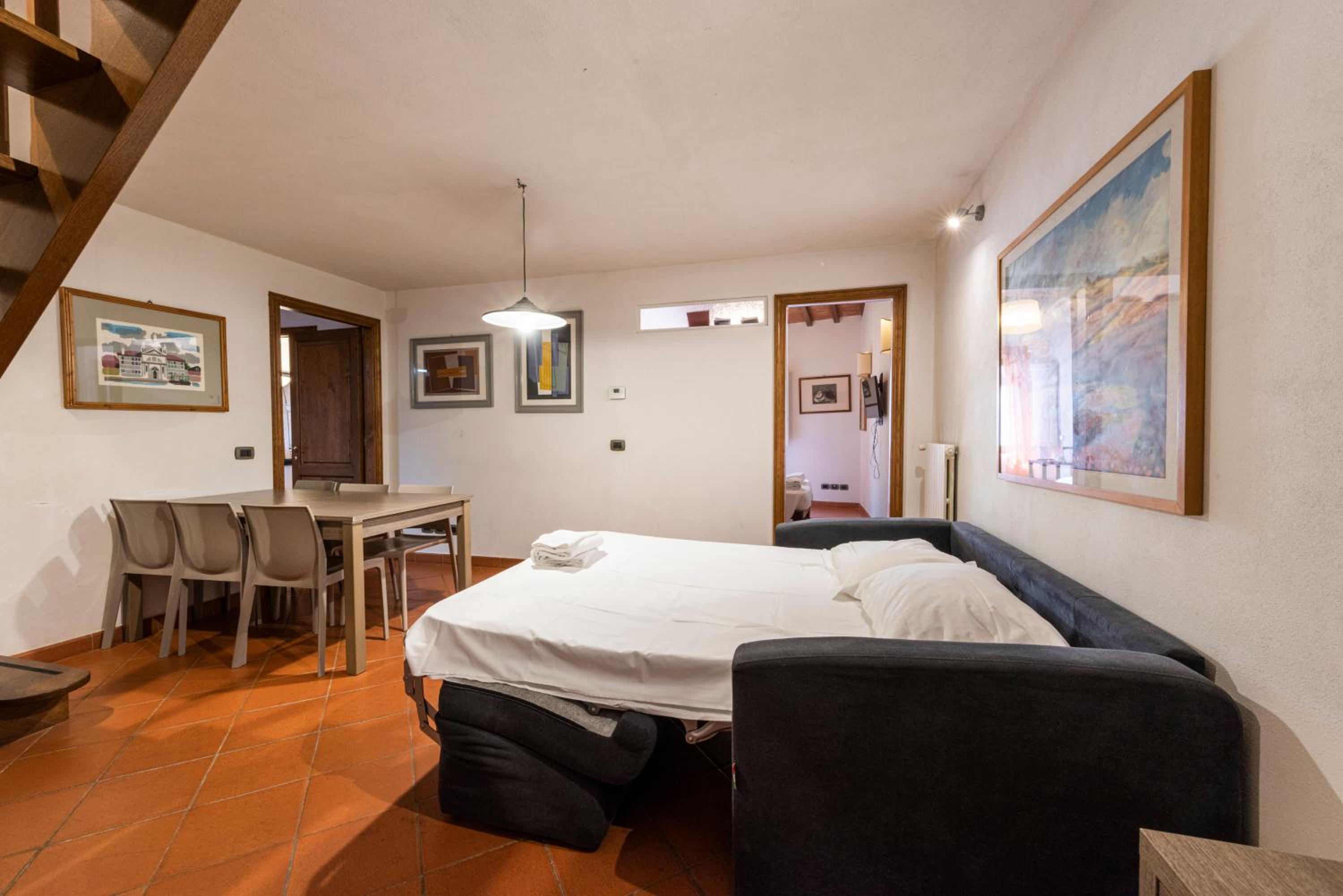Maisonette photo 2